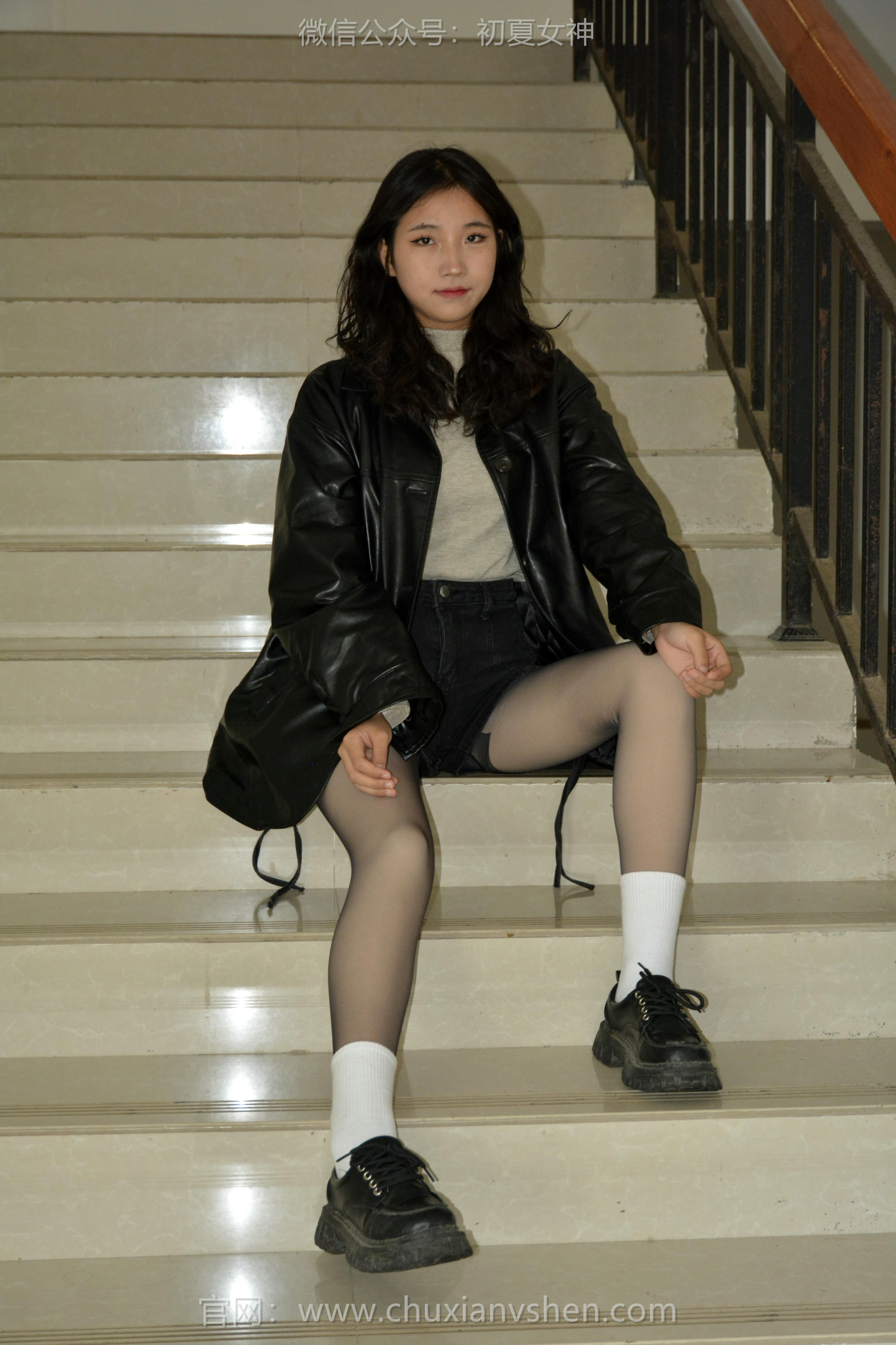 初夏女神 NO.121 点点 入冬套装[144P+1V／3.26GB]_第6集