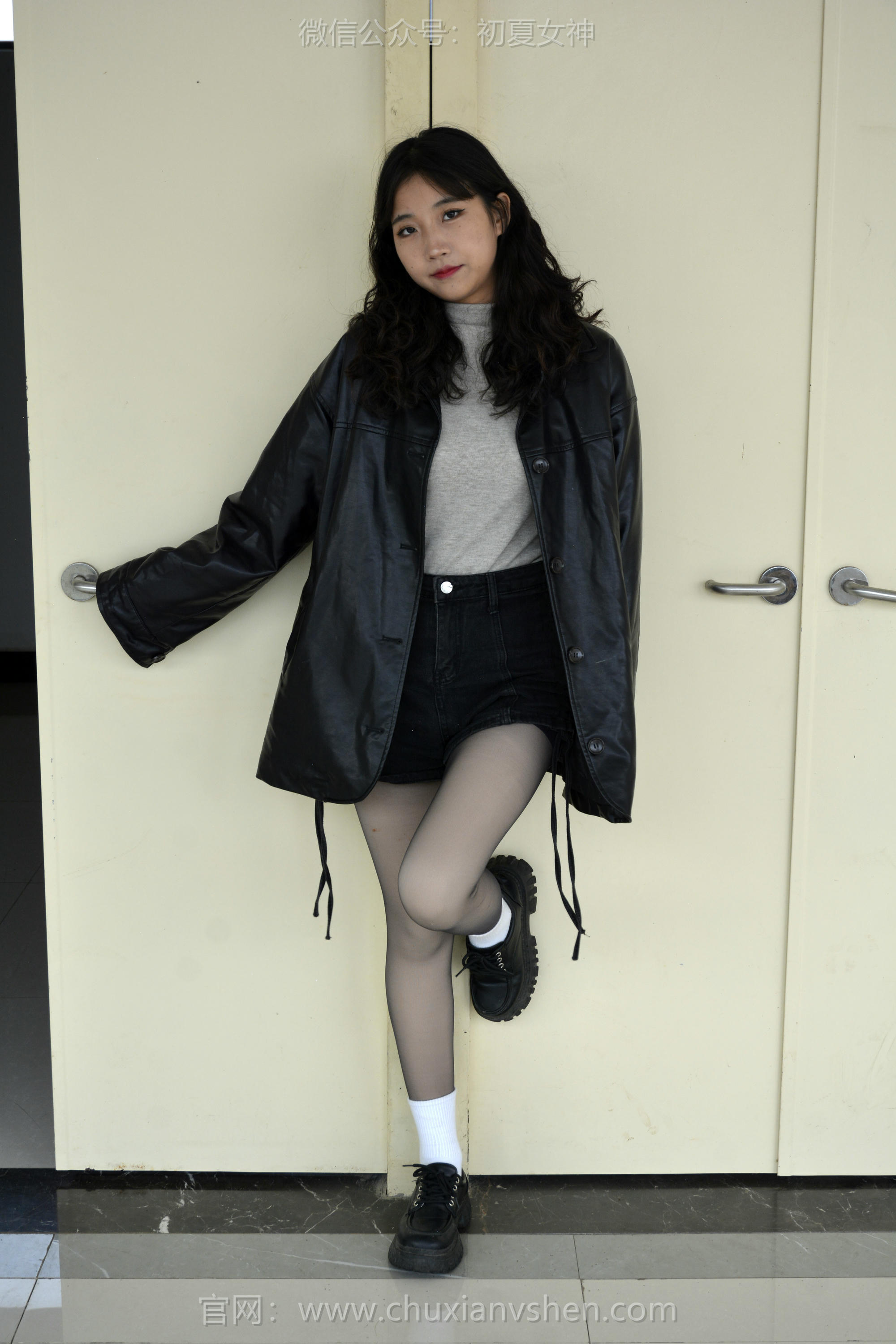 初夏女神 NO.121 点点 入冬套装[144P+1V／3.26GB]_第7集