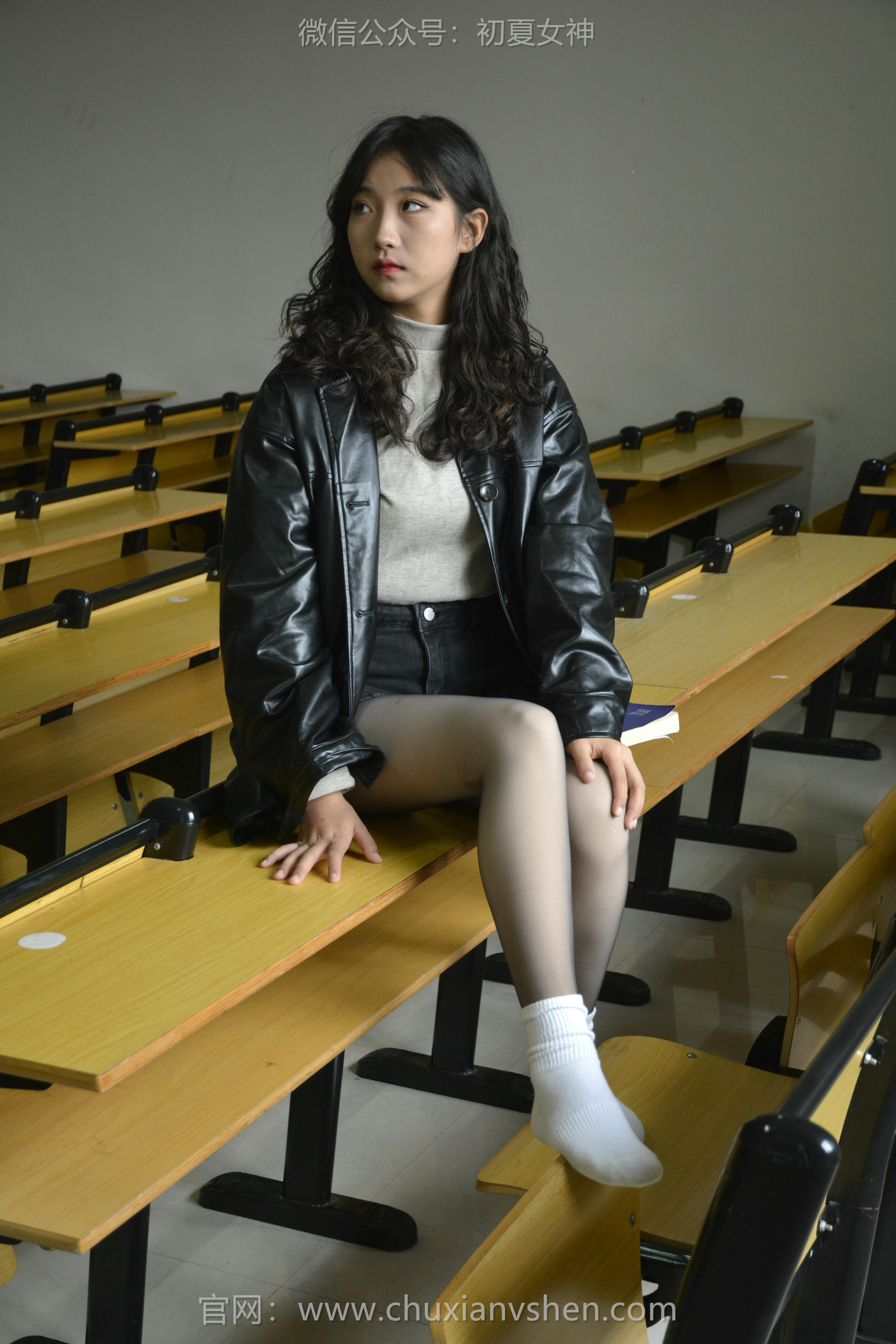 初夏女神 NO.121 点点 入冬套装[144P+1V／3.26GB]_第3集