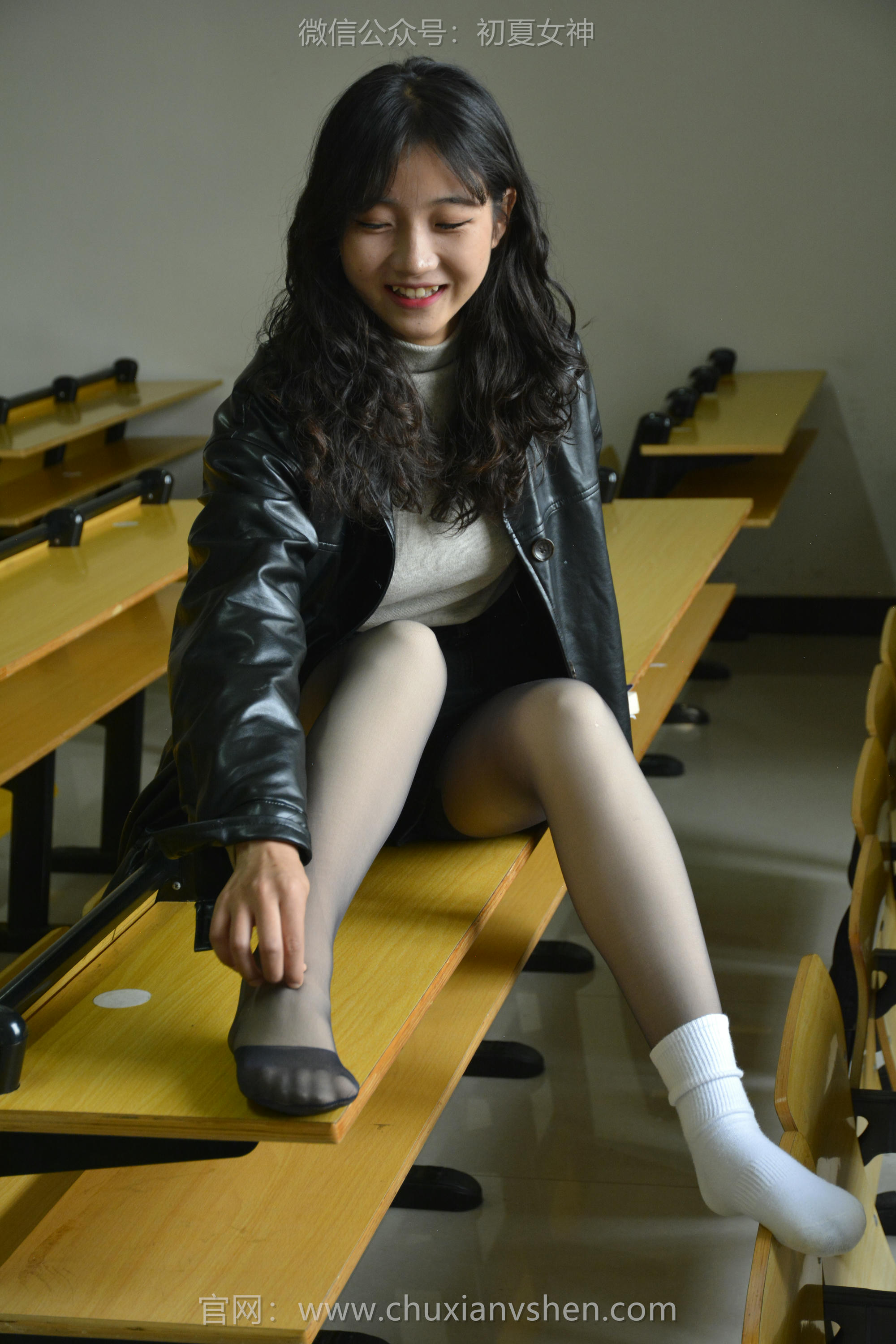 初夏女神 NO.121 点点 入冬套装[144P+1V／3.26GB]_第5集