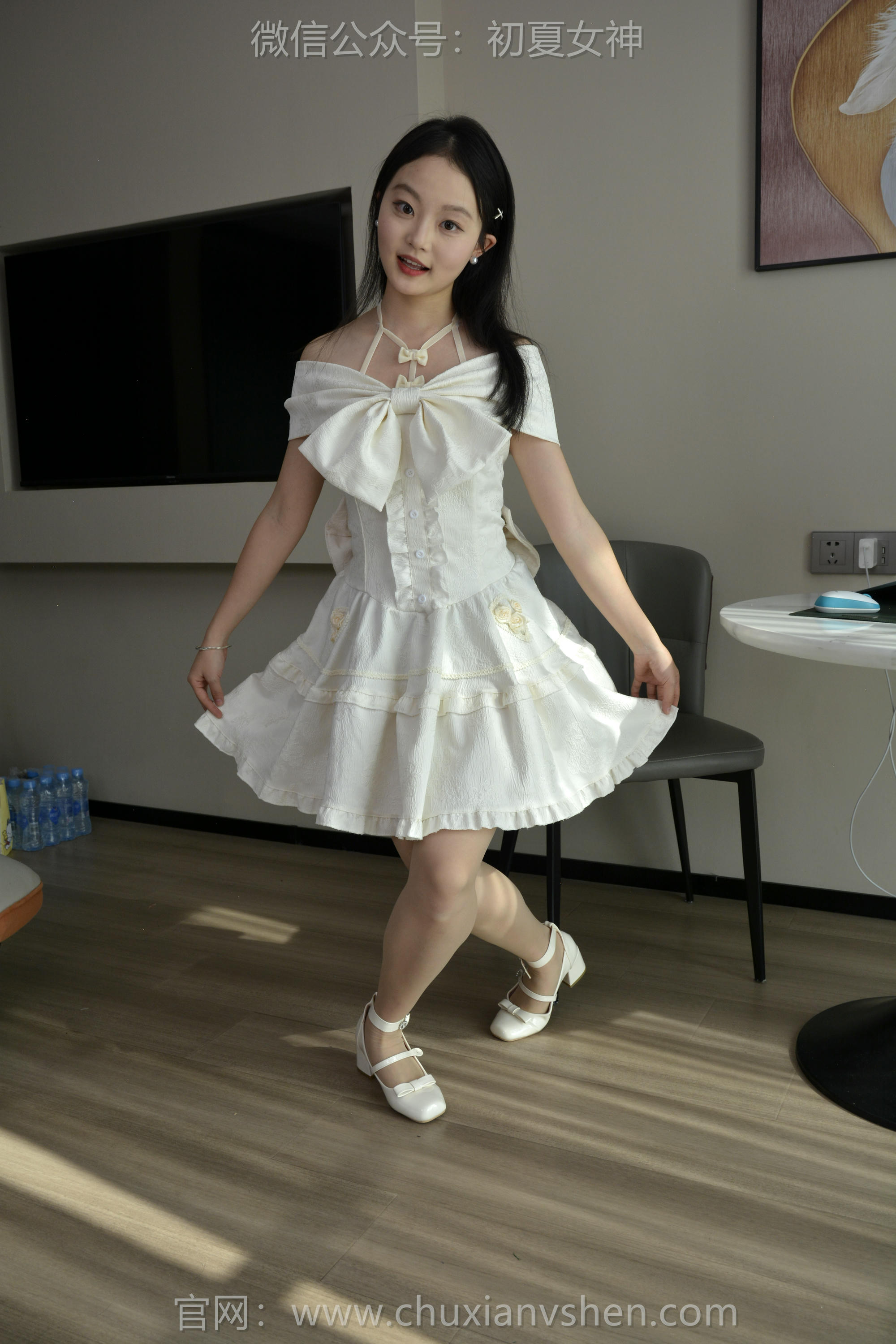 初夏女神 NO.122 双双 公主梦[140P+1V／3.26GB]_第2集