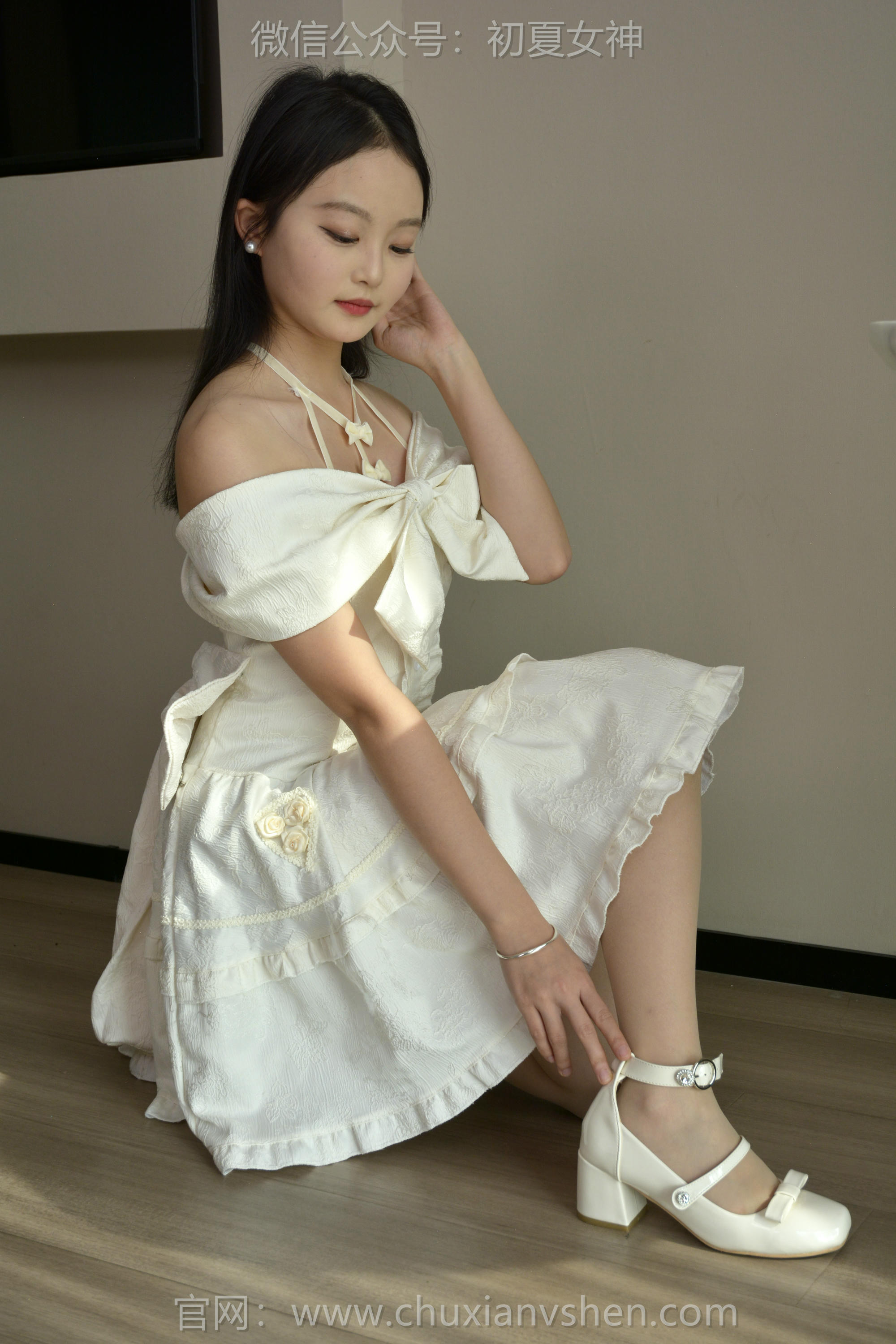 初夏女神 NO.122 双双 公主梦[140P+1V／3.26GB]_第2集