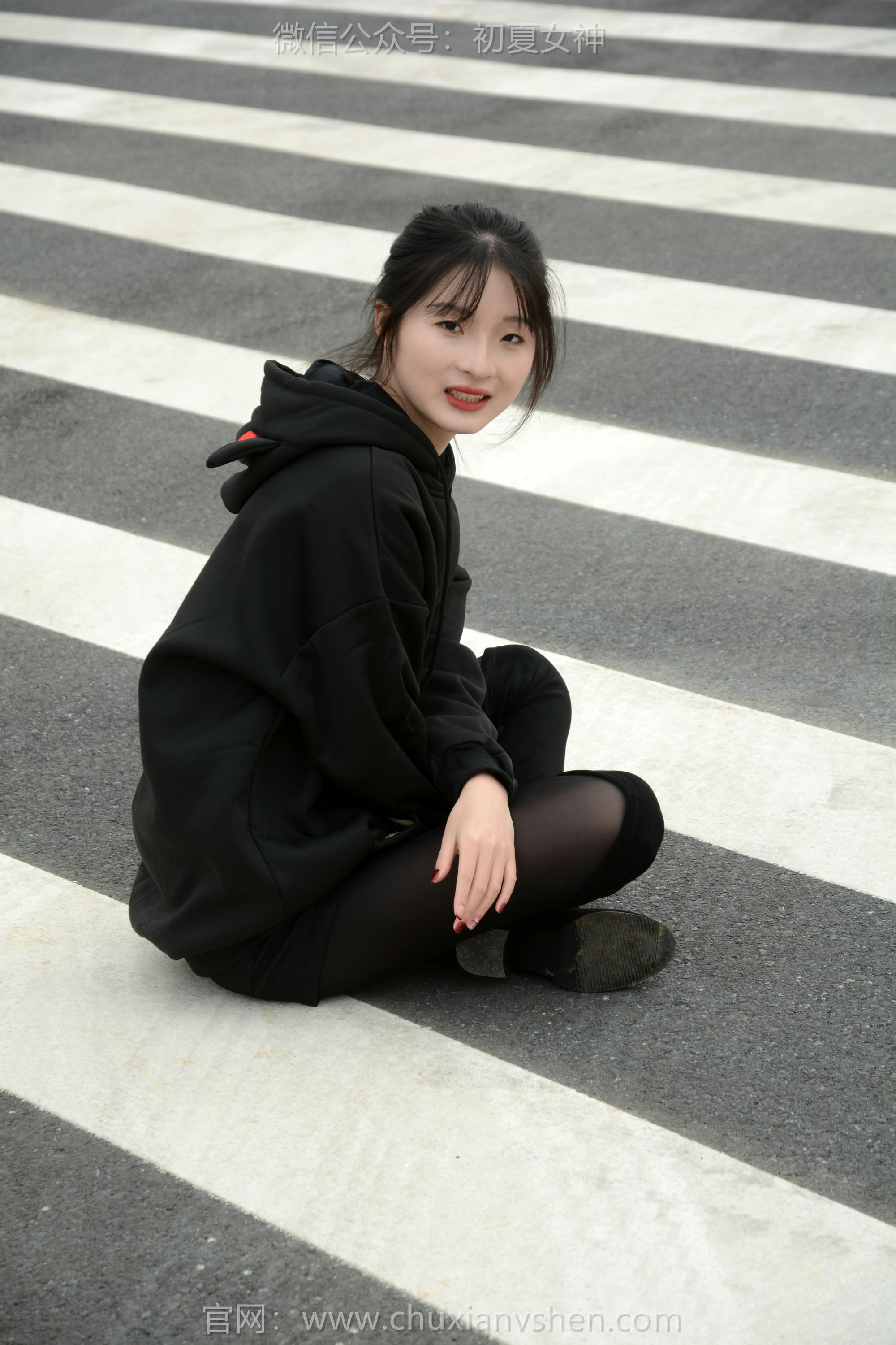 初夏女神 NO.123 安妮 浅看红枫[120P+1V／3.12GB]_第3集