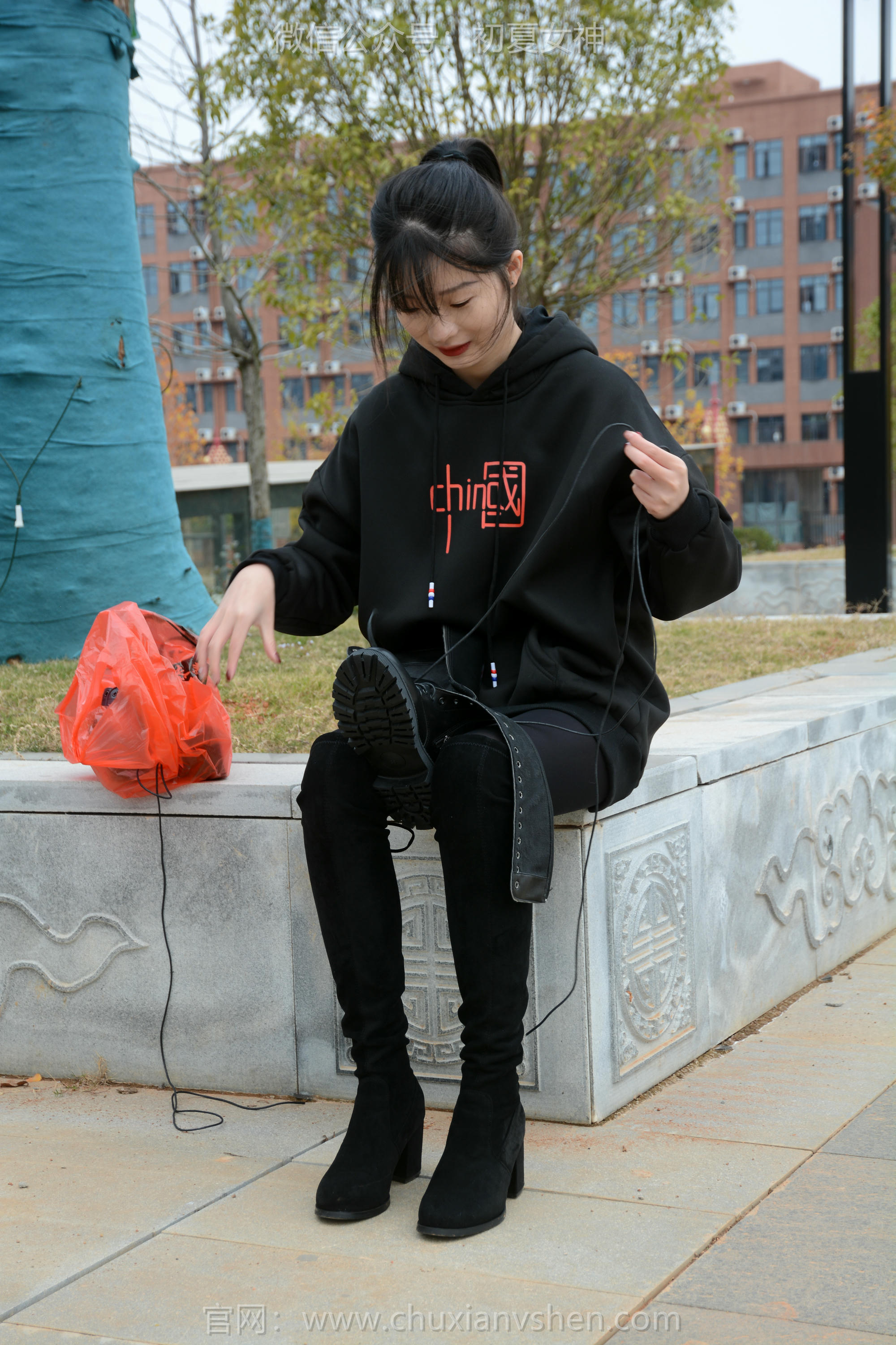 初夏女神 NO.123 安妮 浅看红枫[120P+1V／3.12GB]_第3集