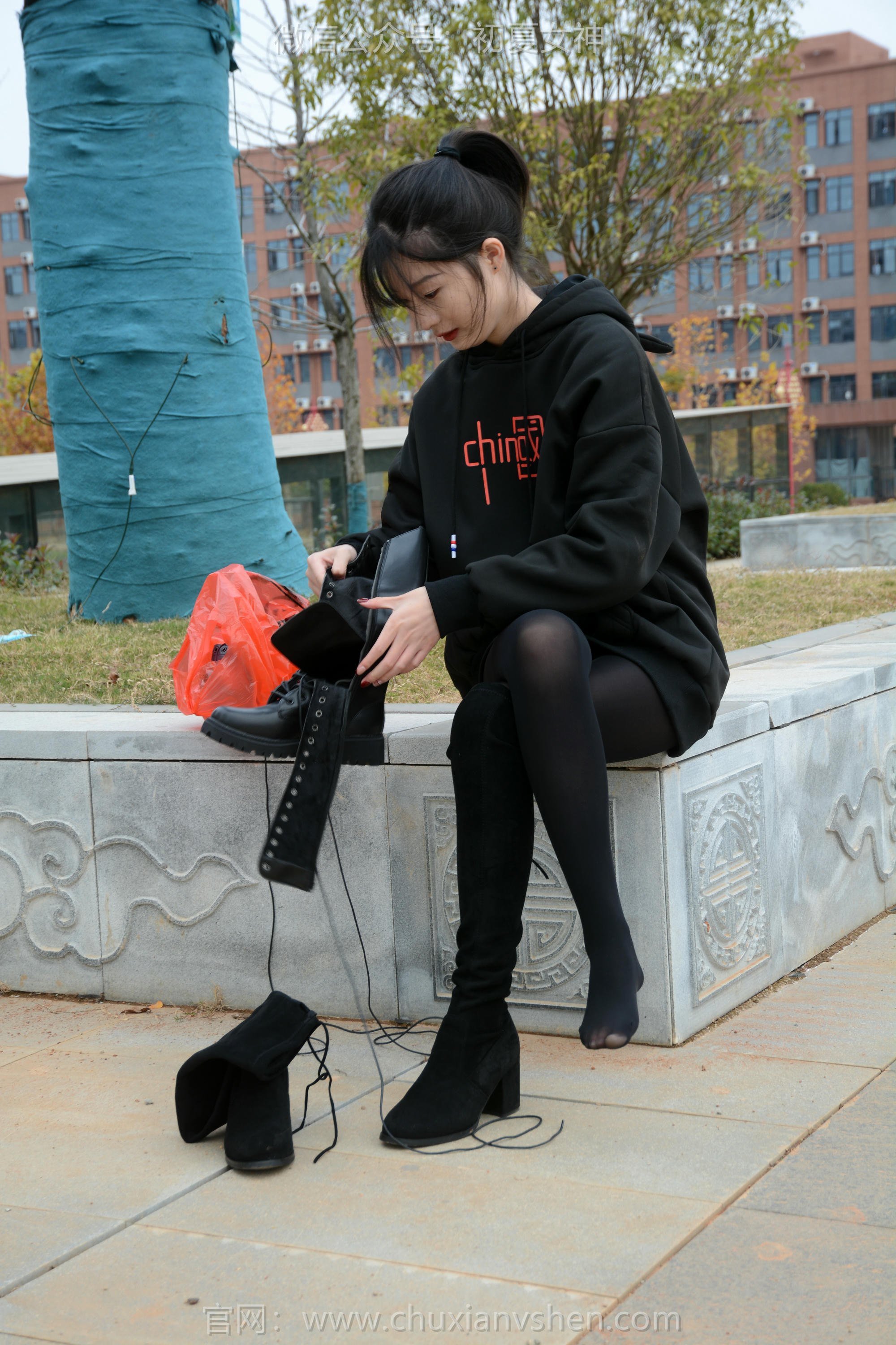 初夏女神 NO.123 安妮 浅看红枫[120P+1V／3.12GB]_第3集