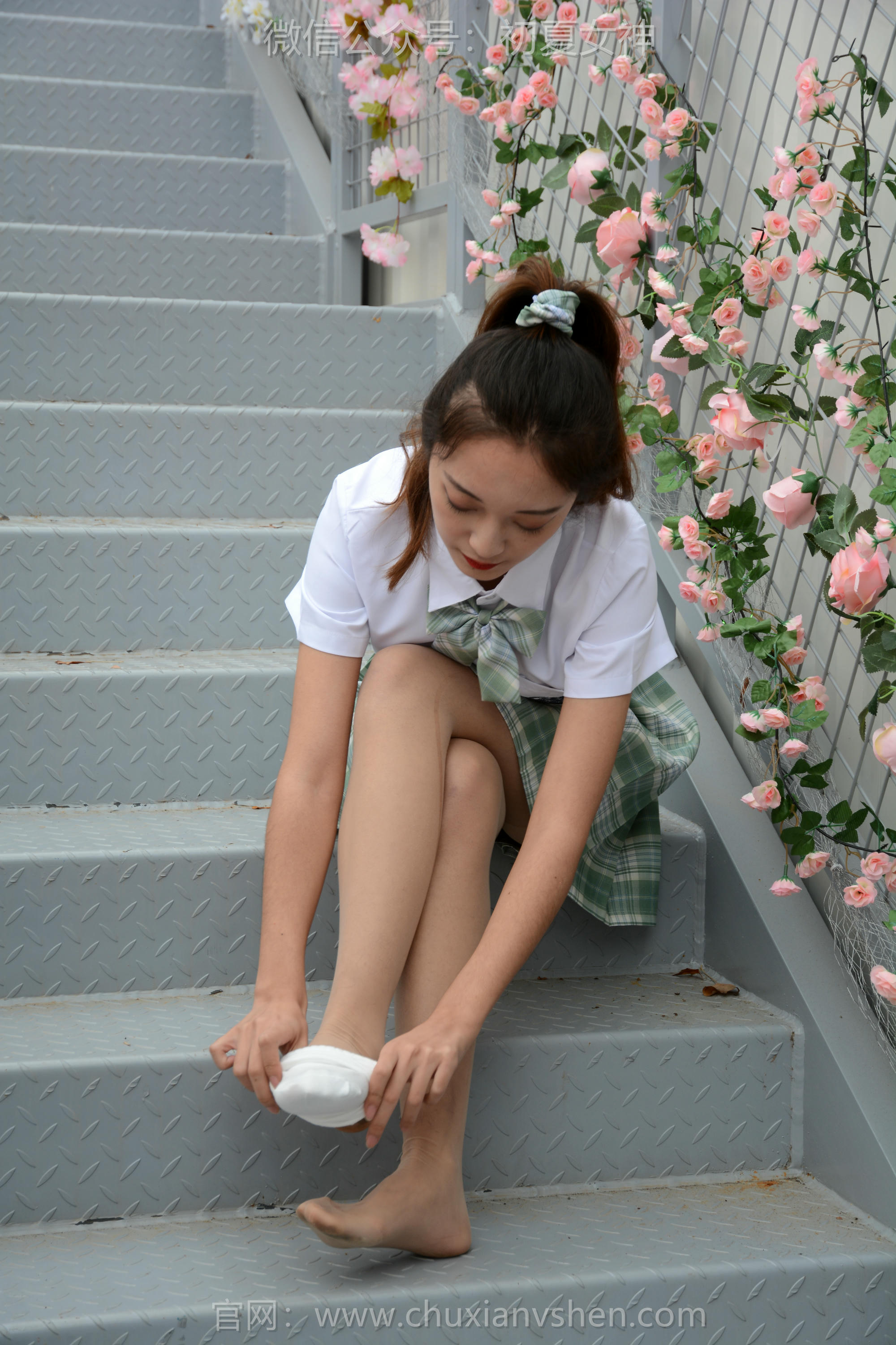 初夏女神 NO.125 依依 JK清风[120P+1V／2.99GB]_第3集