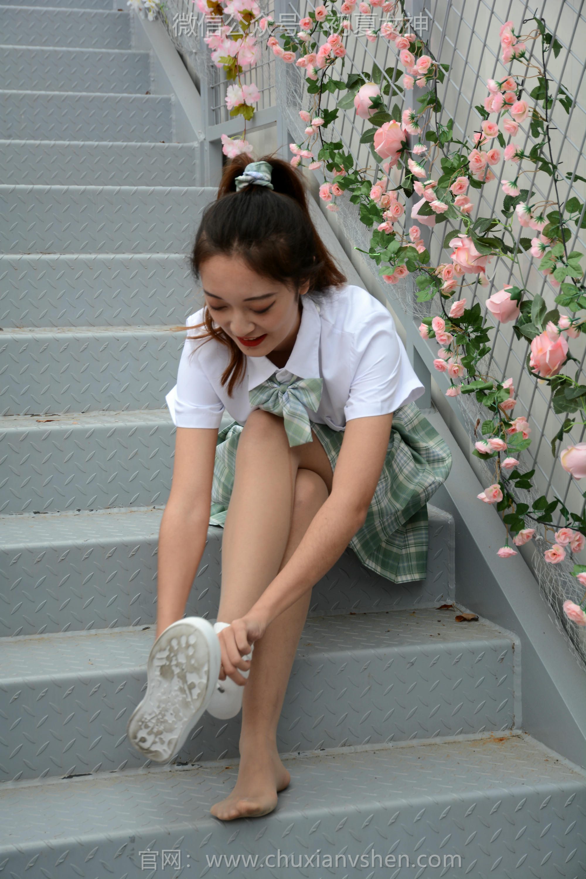 初夏女神 NO.125 依依 JK清风[120P+1V／2.99GB]_第3集