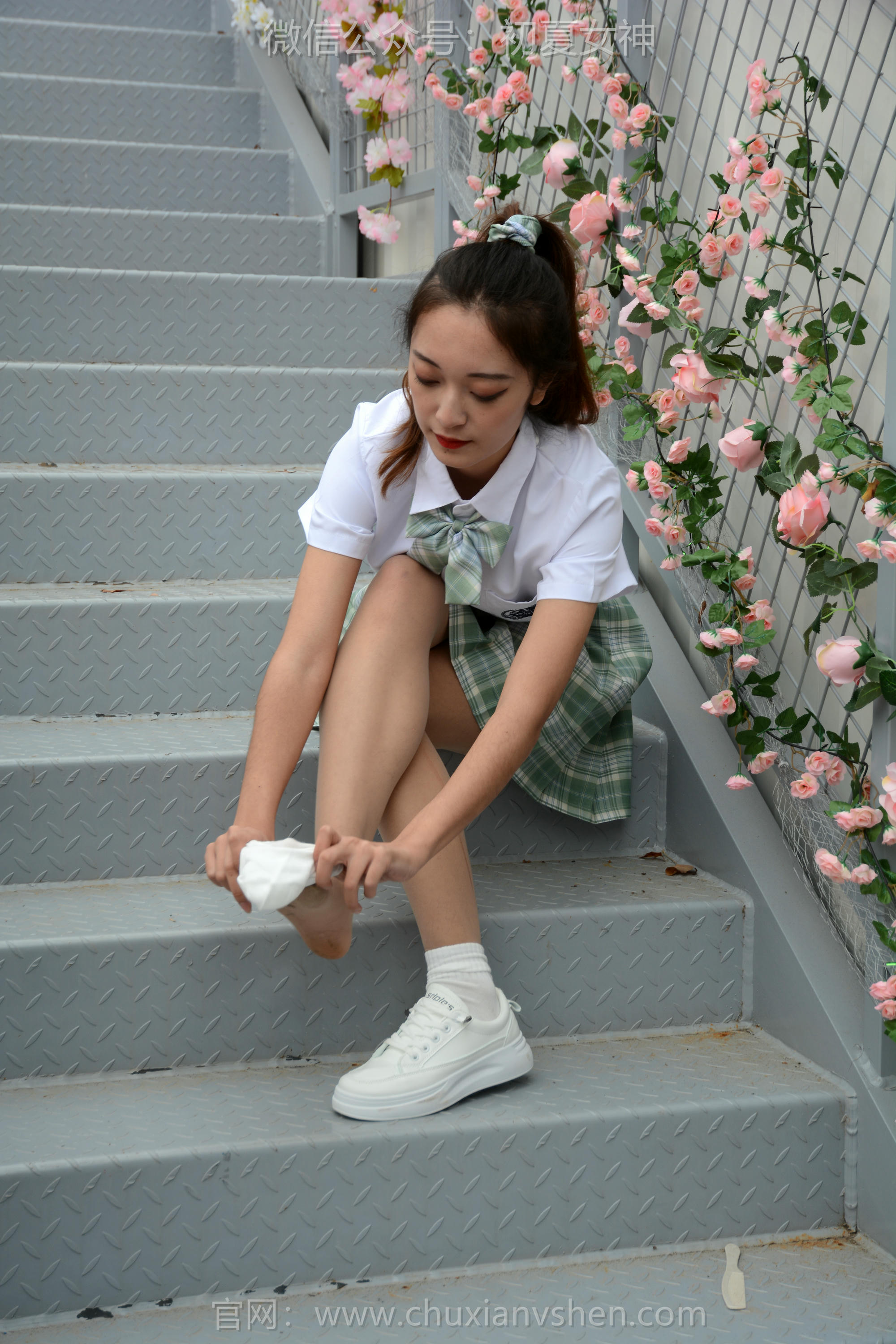 初夏女神 NO.125 依依 JK清风[120P+1V／2.99GB]_第4集