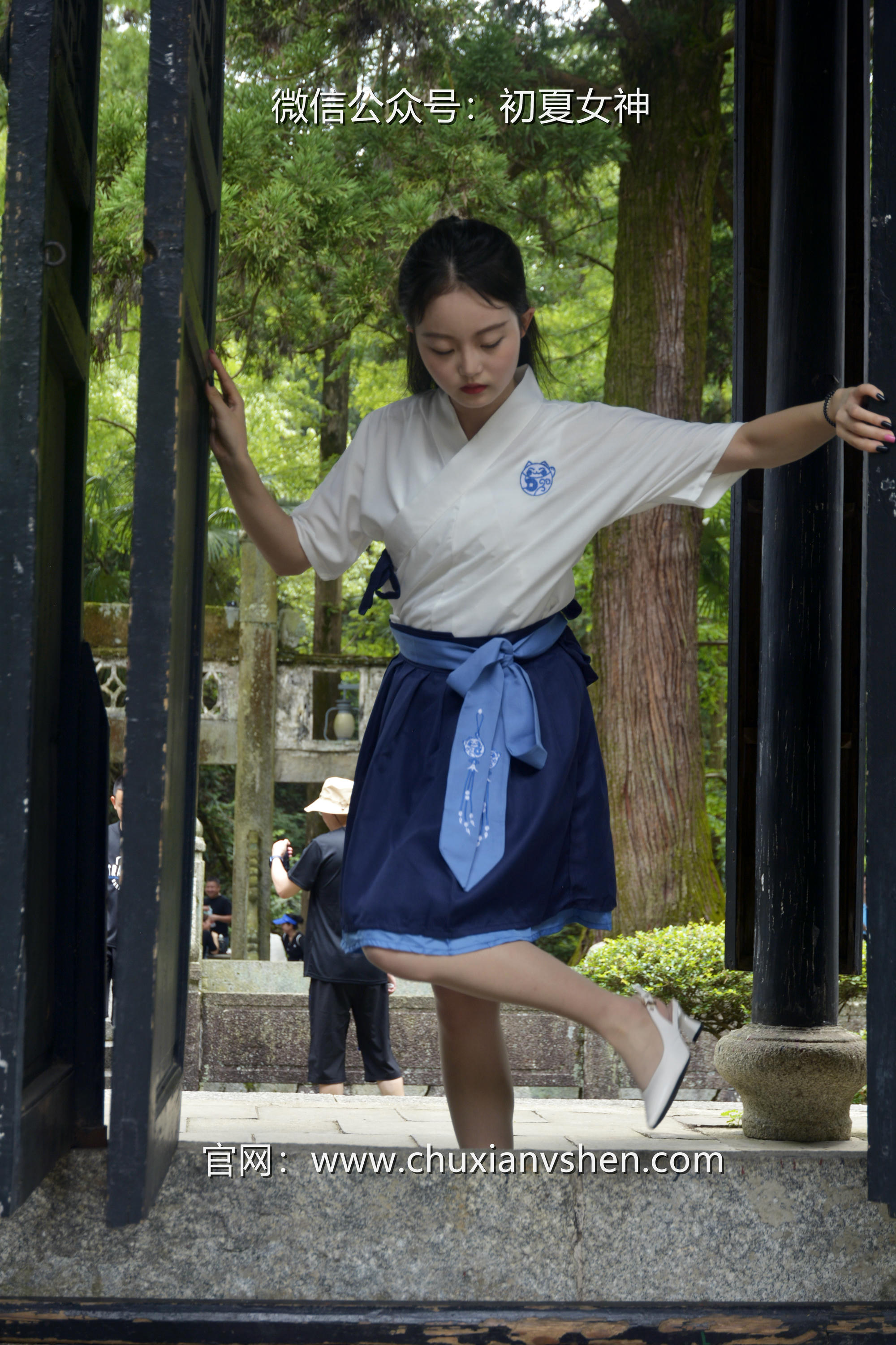 初夏女神 NO.032 双双 新中式古风[120P+1V／5.46GB]_第1集