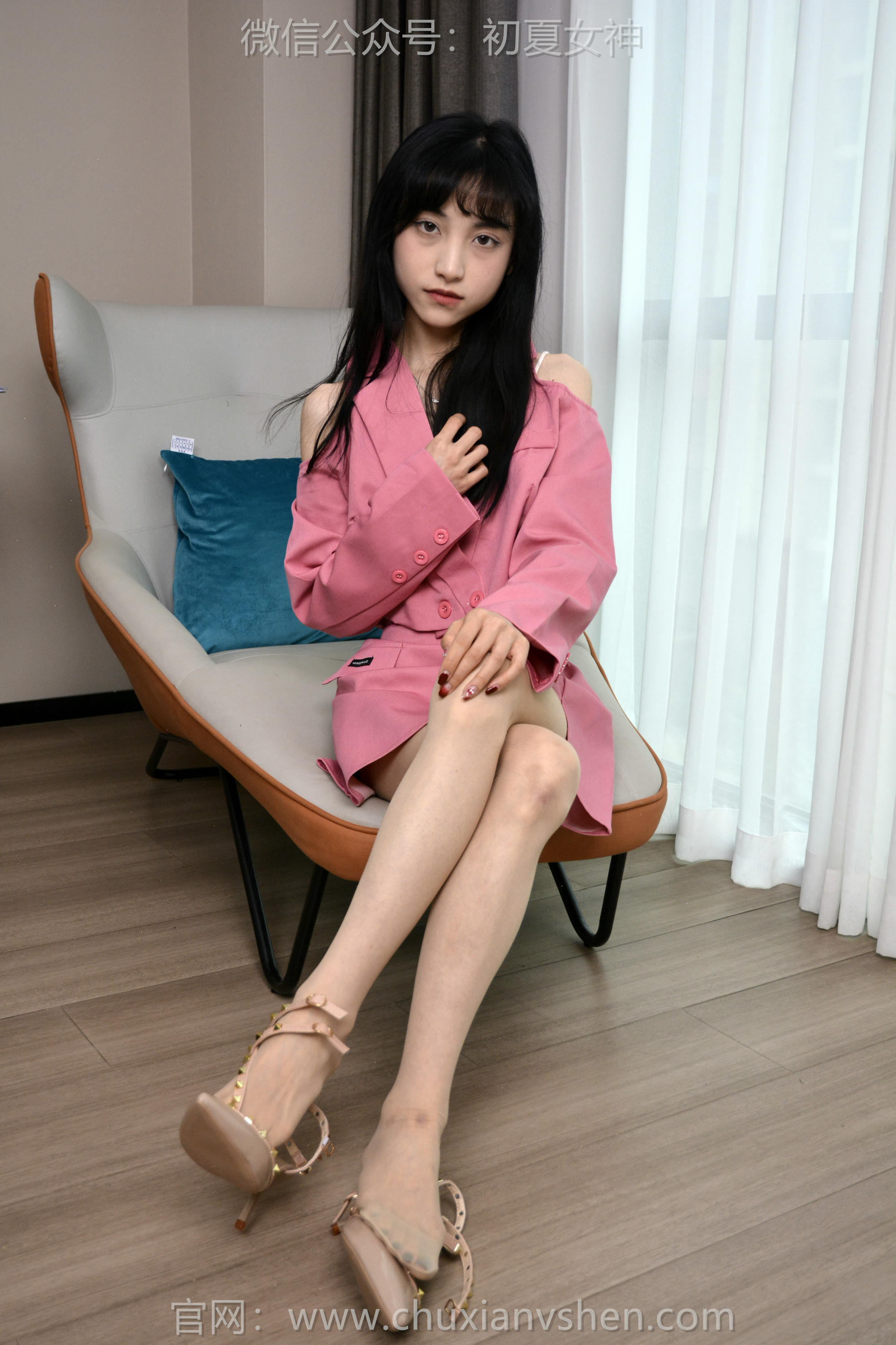 初夏女神 NO.129 柒柒 粉红回忆[140P+1V／3.31GB]_第4集