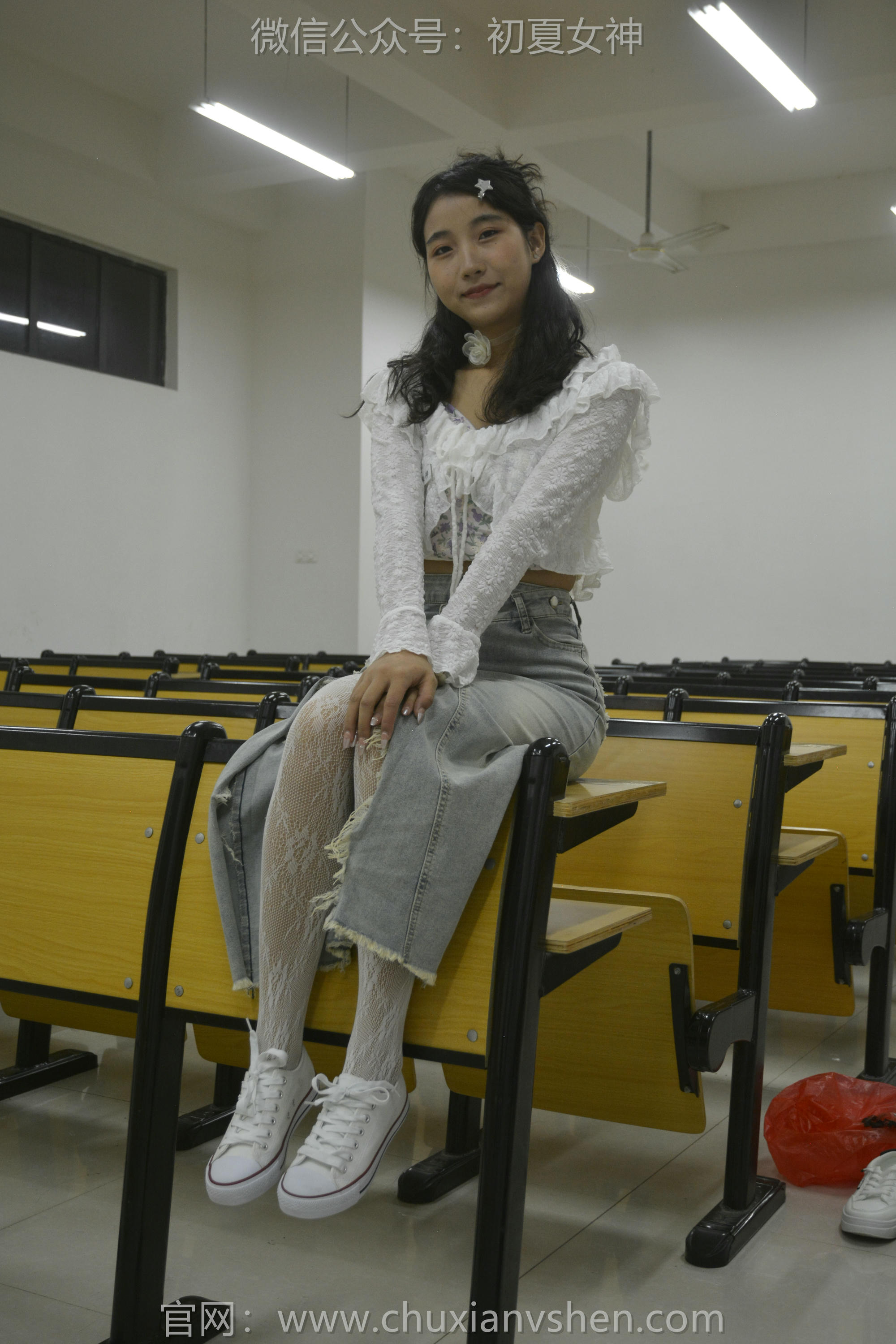 初夏女神 NO.130 点点 潮流之光[120P+1V／3.04GB]_第2集