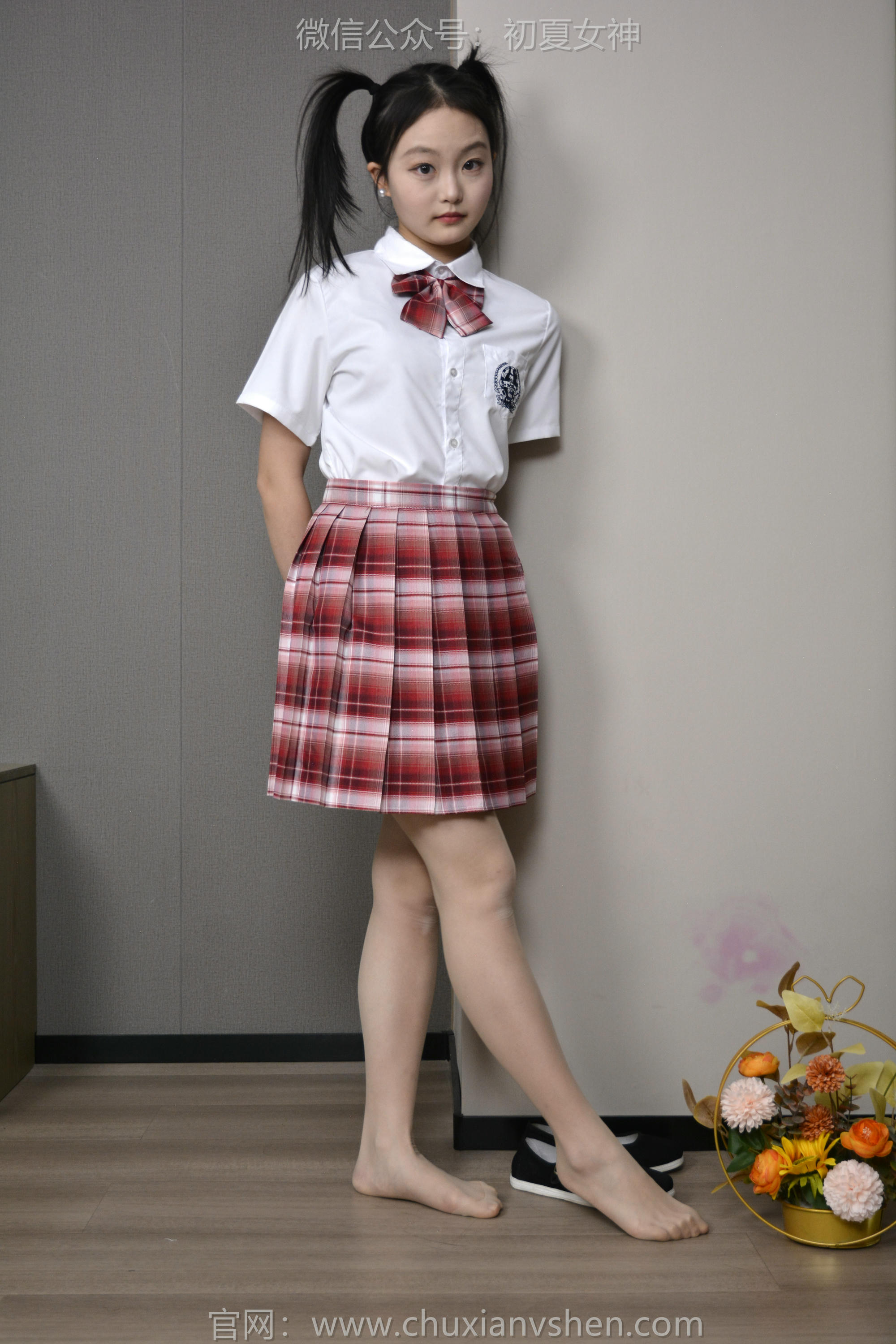 初夏女神 NO.131 双双 童年记忆[245P+3V／5.17GB]-红色JK_第2集