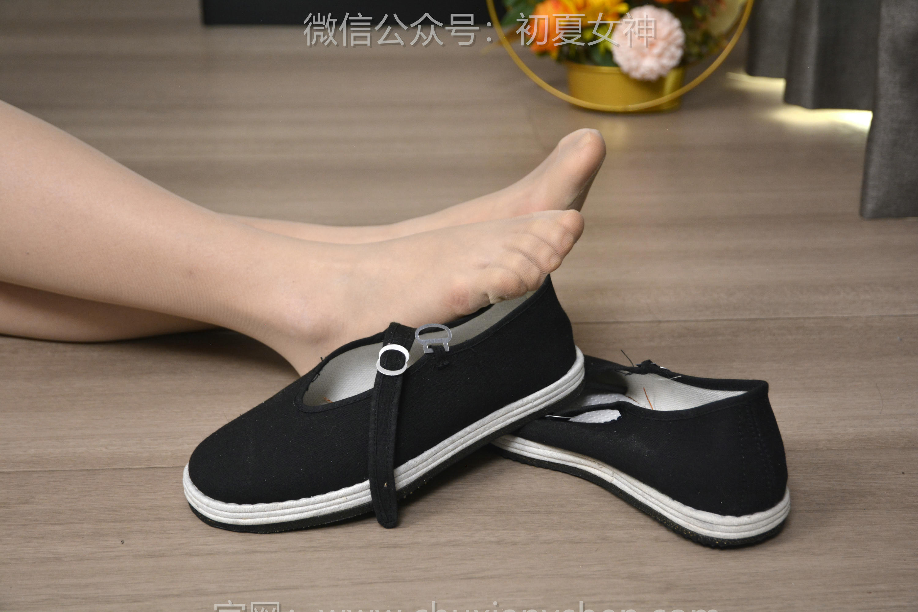 初夏女神 NO.131 双双 童年记忆[245P+3V／5.17GB]-红色JK_第4集