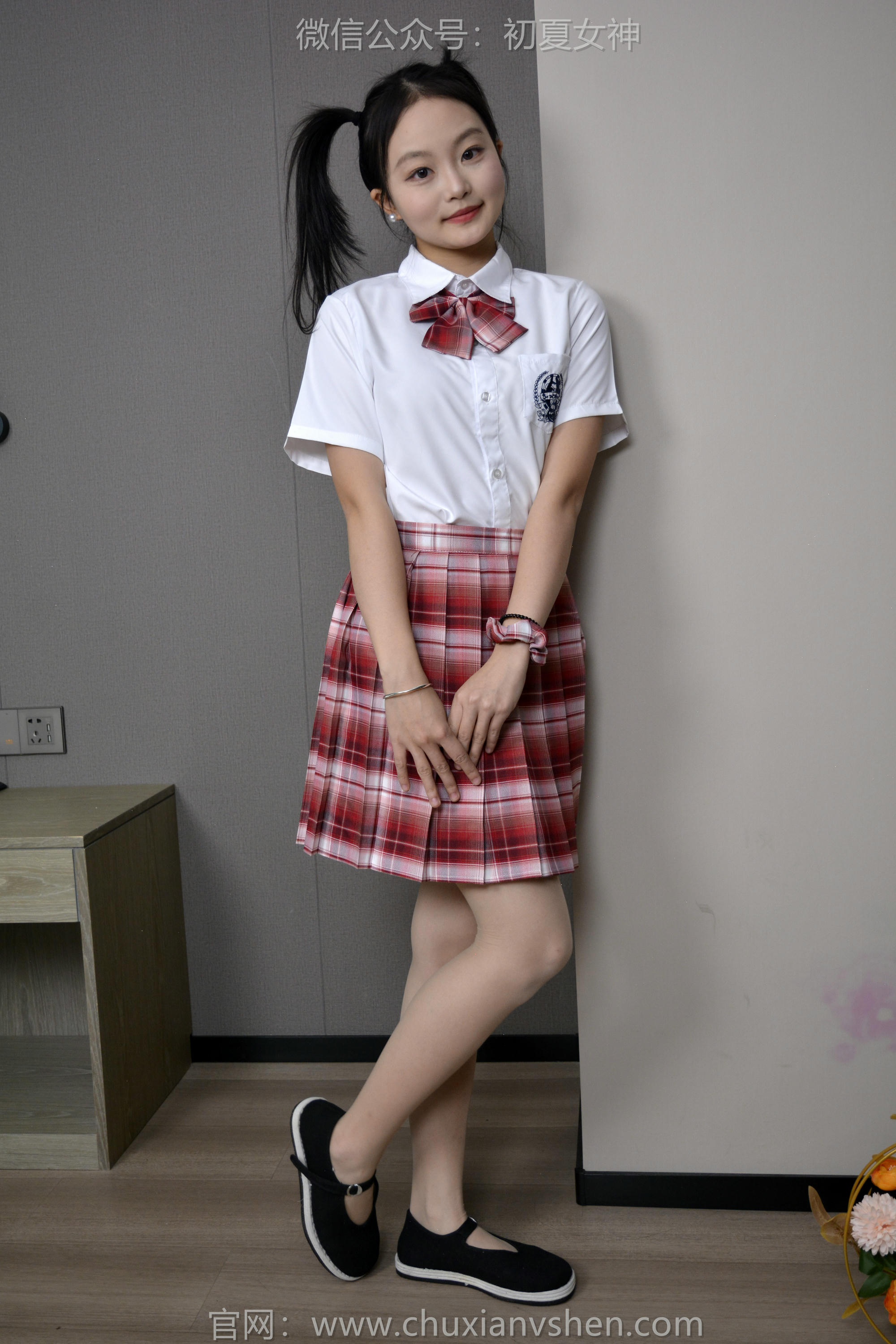 初夏女神 NO.131 双双 童年记忆[245P+3V／5.17GB]-红色JK_第4集