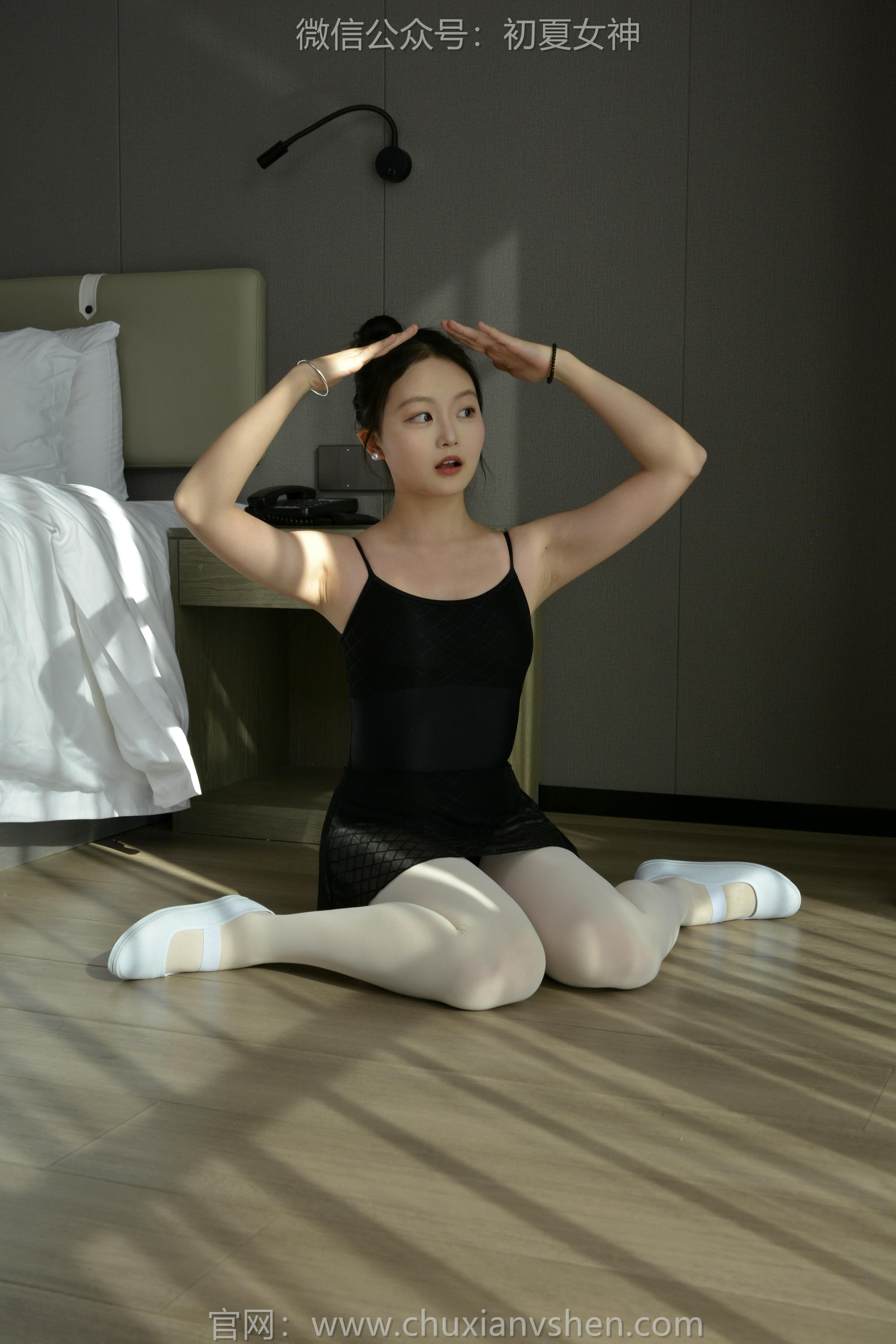 初夏女神 NO.131 双双 童年记忆[245P+3V／5.17GB]-练功服_第2集