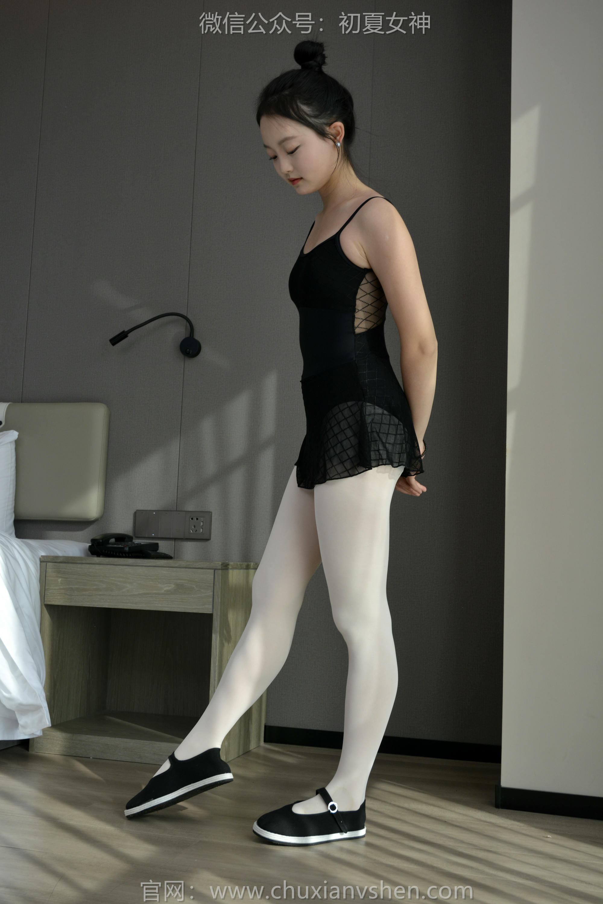 初夏女神 NO.131 双双 童年记忆[245P+3V／5.17GB]-练功服_第3集