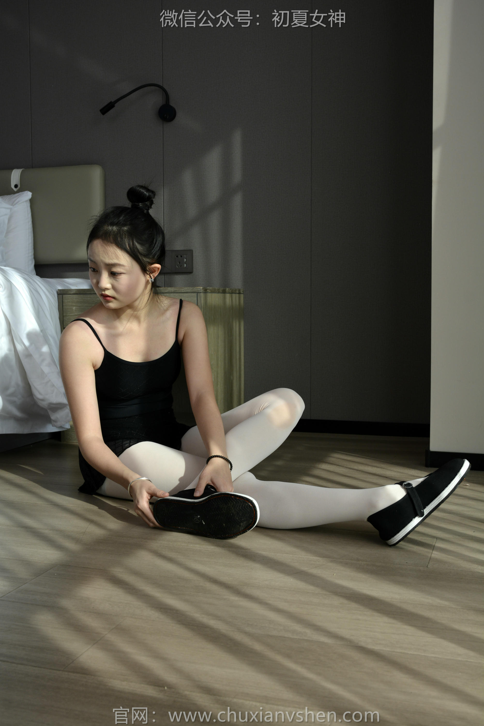 初夏女神 NO.131 双双 童年记忆[245P+3V／5.17GB]-练功服_第3集