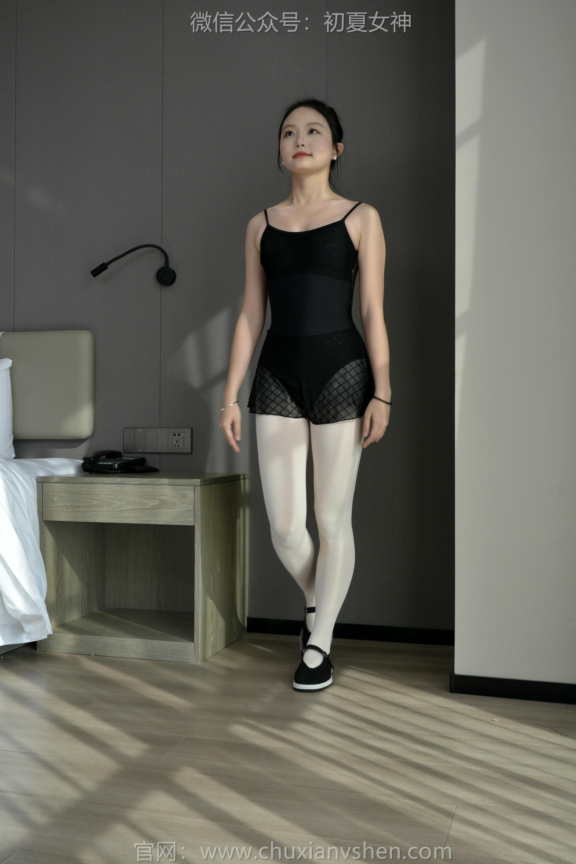 初夏女神 NO.131 双双 童年记忆[245P+3V／5.17GB]-练功服_第4集