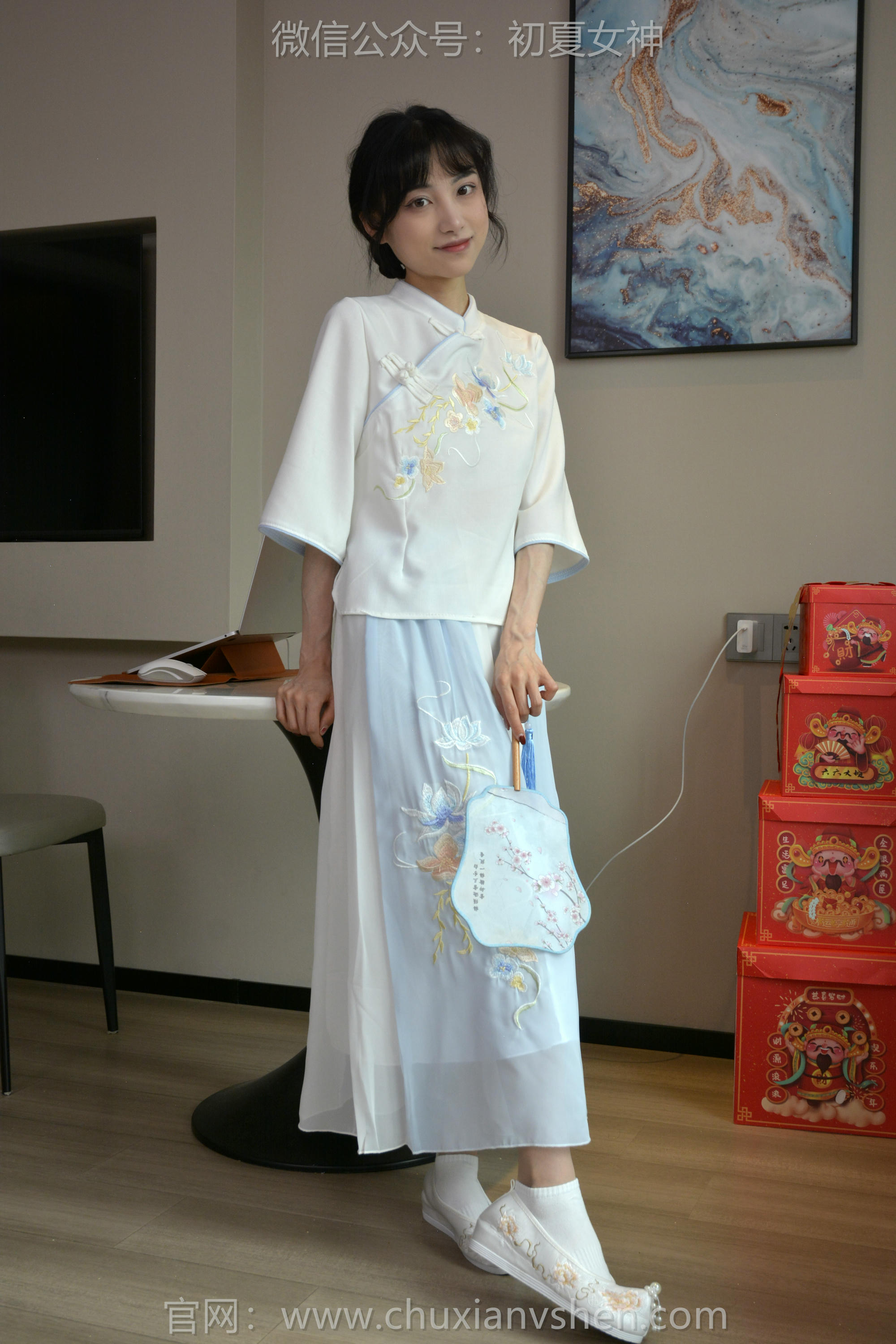 初夏女神 NO.134 柒柒 古往今来[140P+1V／3.32GB]_第1集