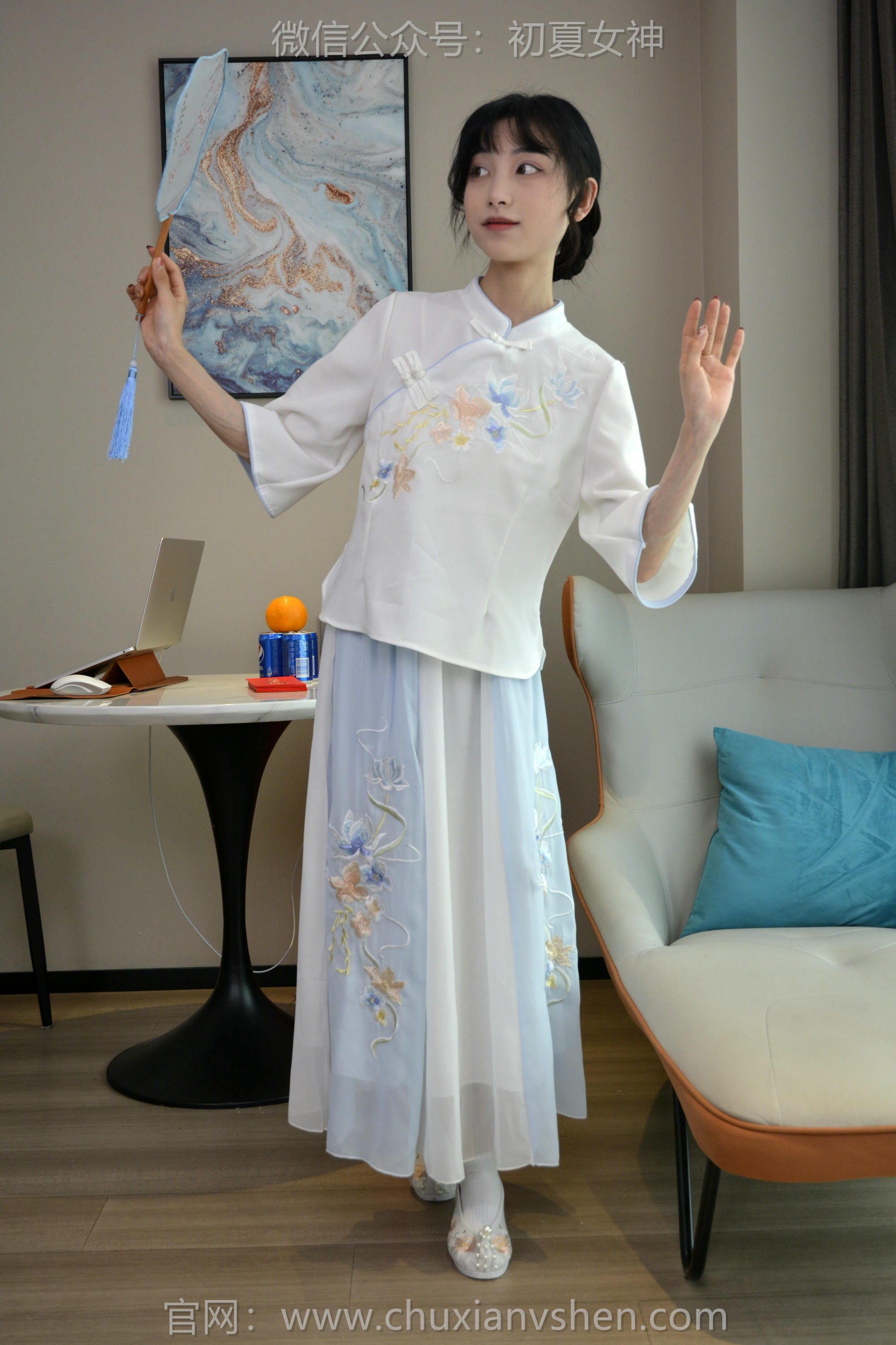 初夏女神 NO.134 柒柒 古往今来[140P+1V／3.32GB]_第1集