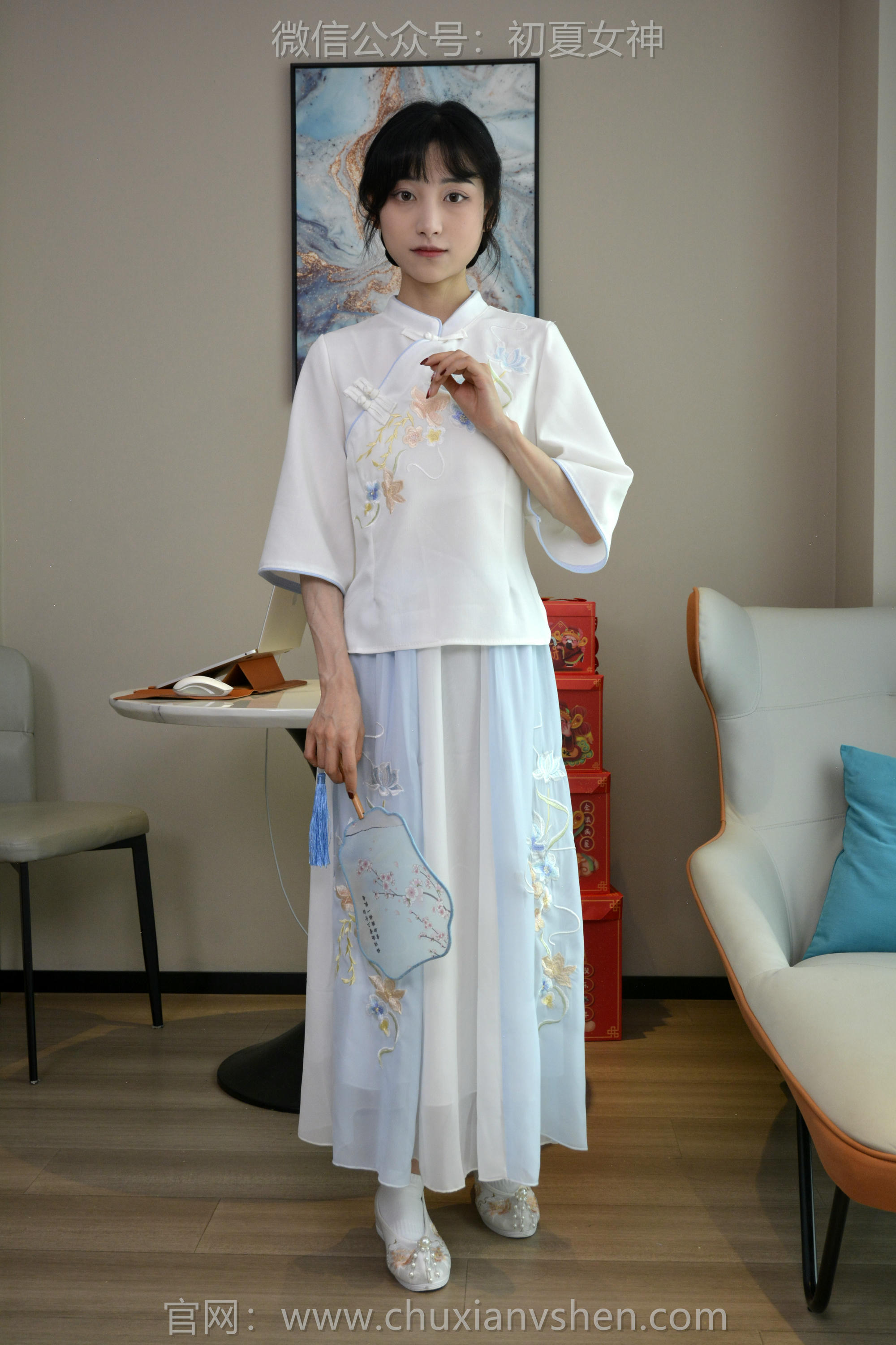 初夏女神 NO.134 柒柒 古往今来[140P+1V／3.32GB]_第1集