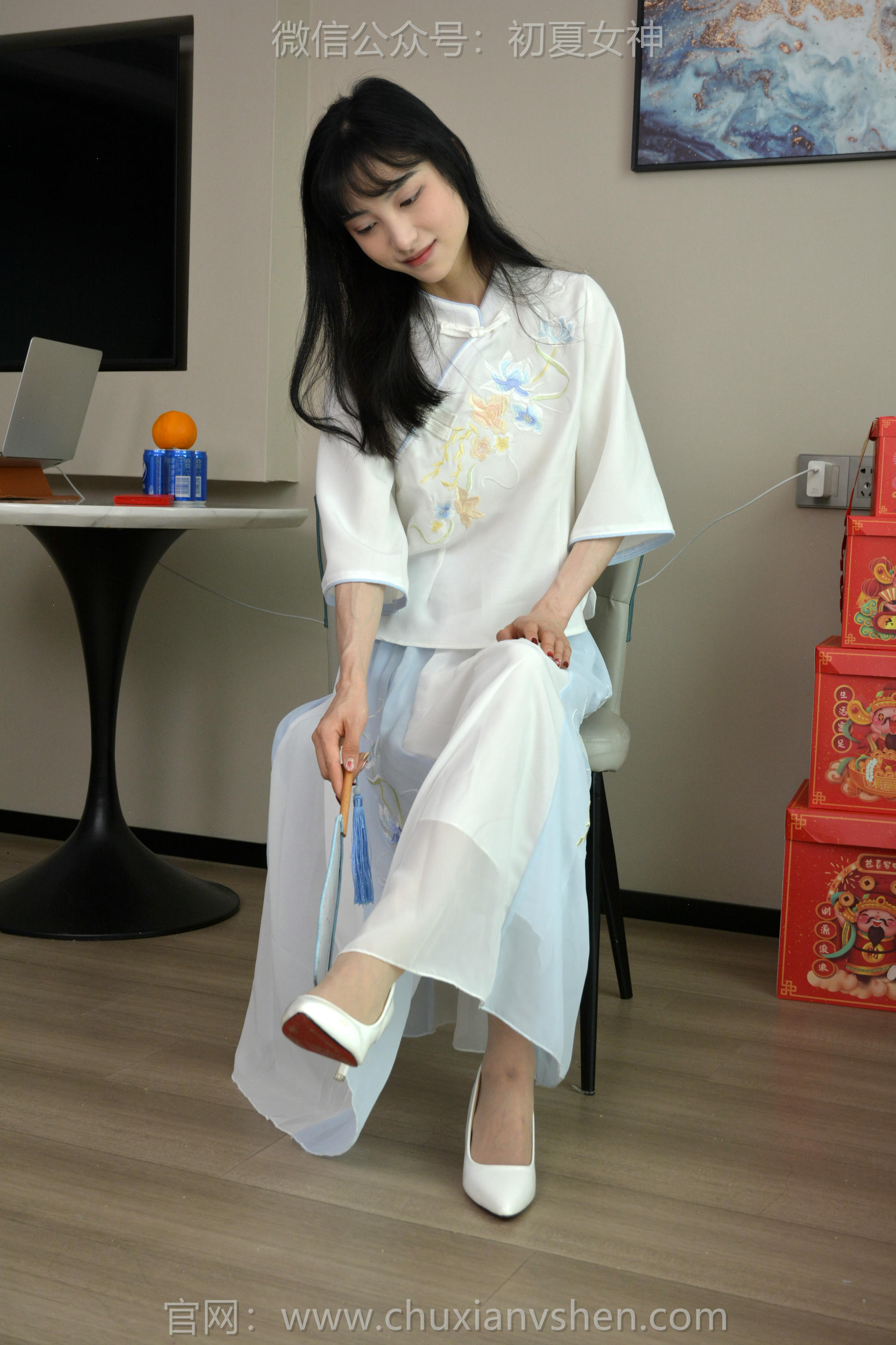 初夏女神 NO.134 柒柒 古往今来[140P+1V／3.32GB]_第5集