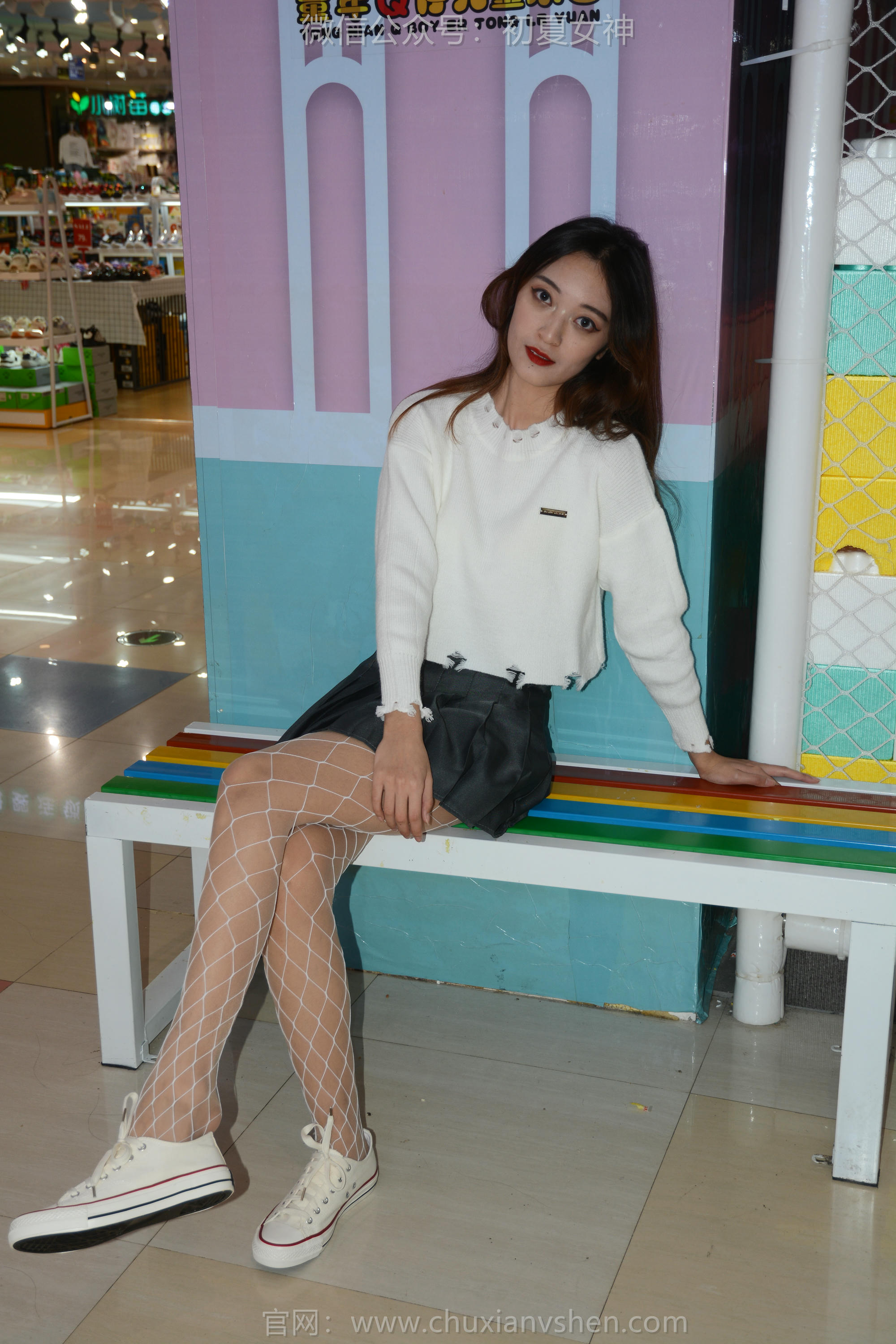 初夏女神 NO.137 依依 邻家女孩[140P+1V／3.45GB]_第2集