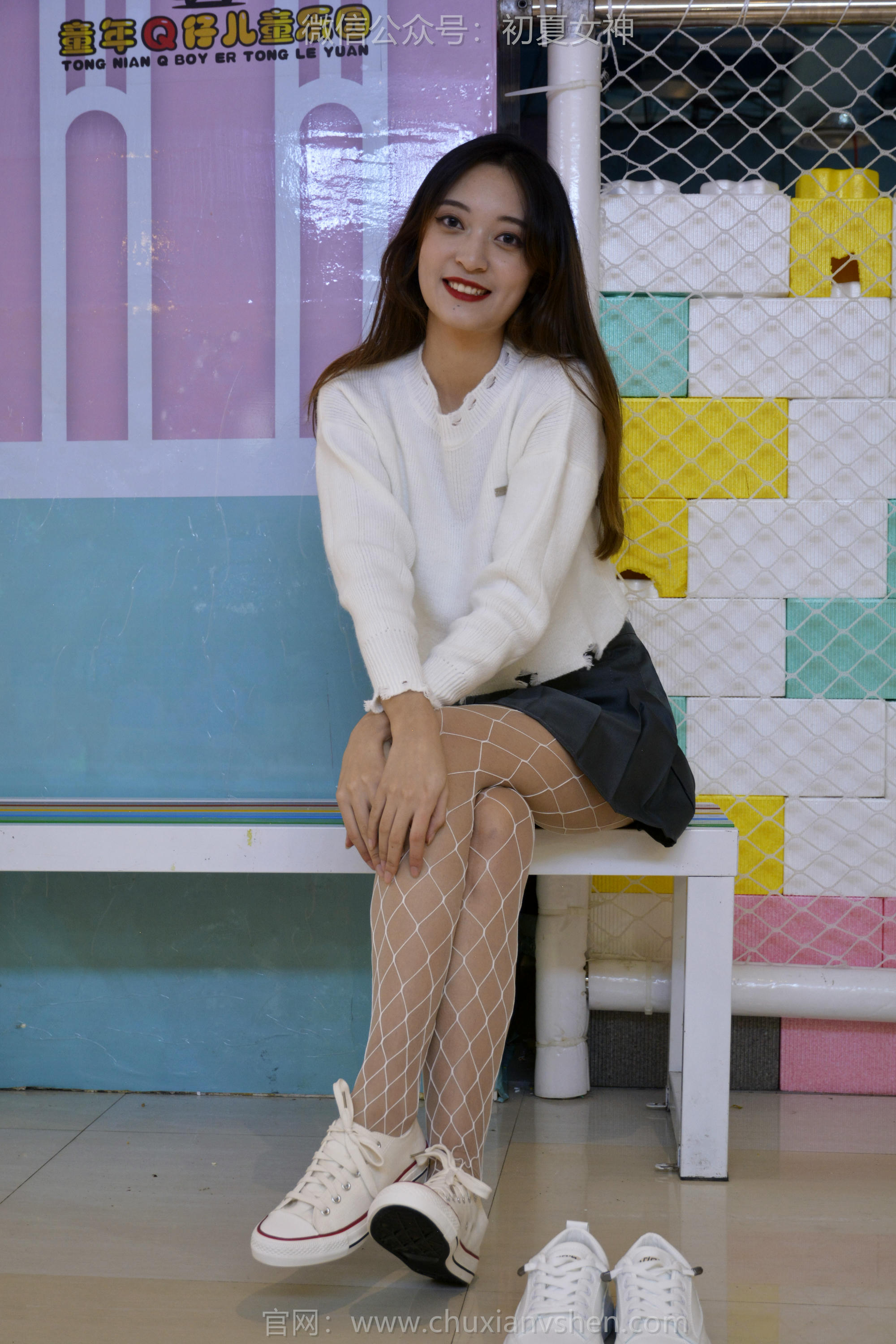 初夏女神 NO.137 依依 邻家女孩[140P+1V／3.45GB]_第2集