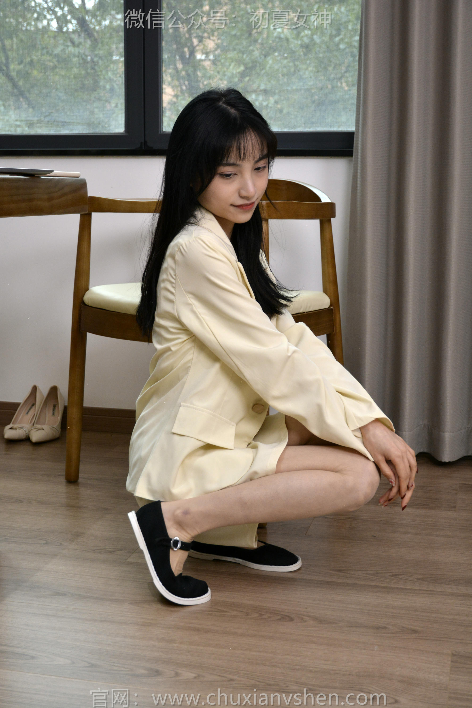 初夏女神 NO.138 柒柒 工作用鞋[140P+1V／4.34GB]_第6集