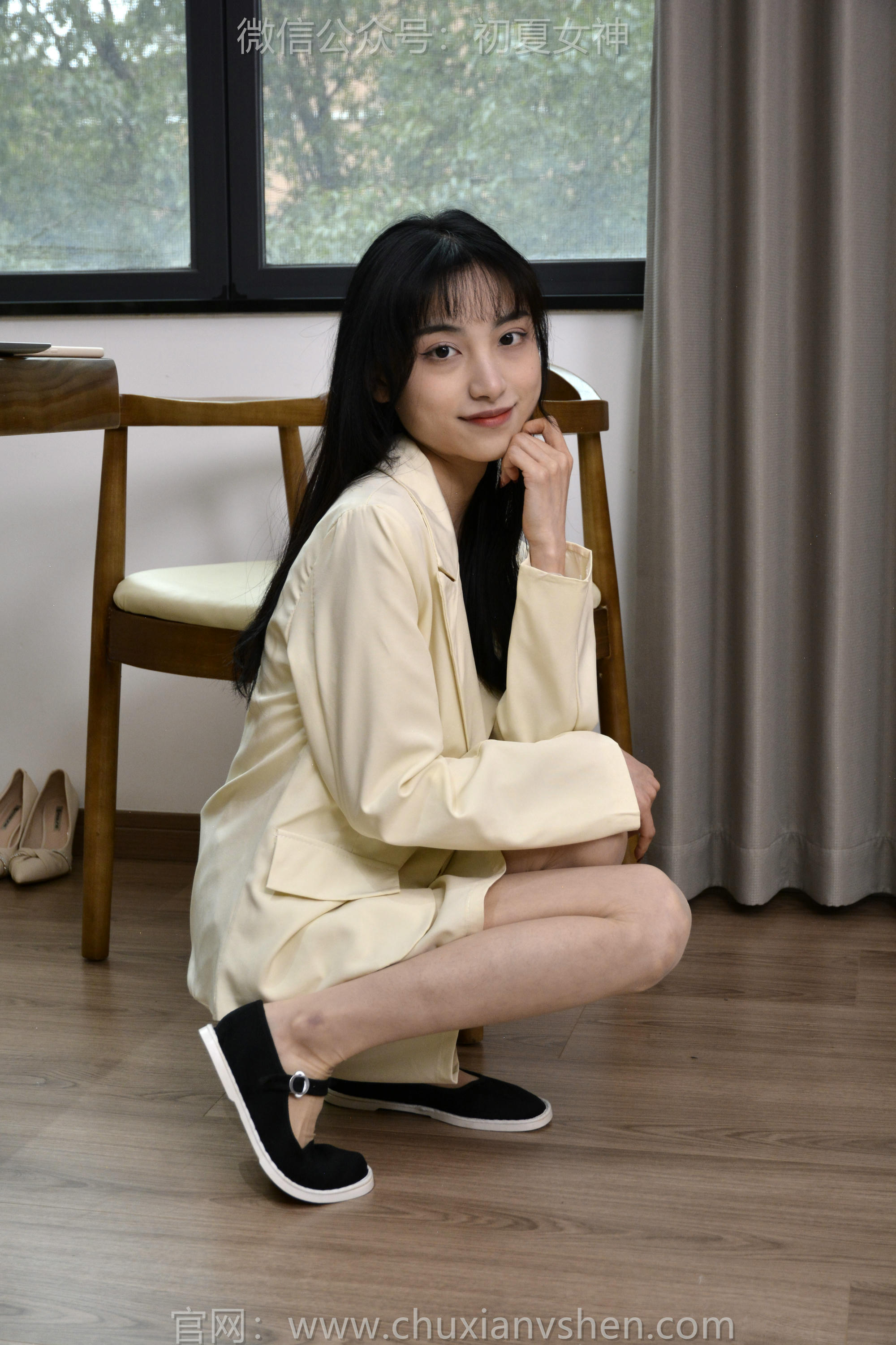 初夏女神 NO.138 柒柒 工作用鞋[140P+1V／4.34GB]_第6集