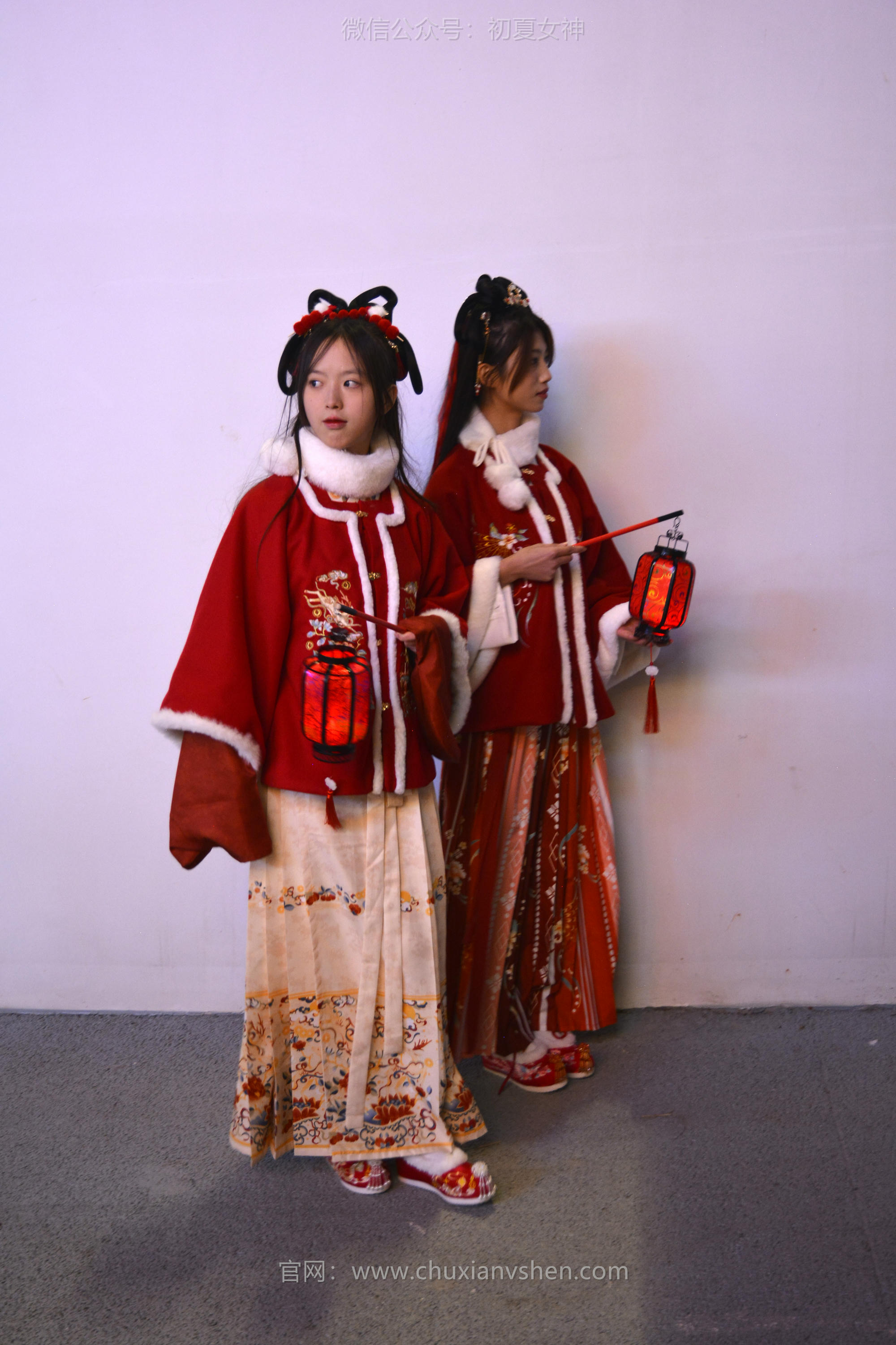 初夏女神 NO.139 双双&秀秀&情情 新年快乐[110P+1V／3.06GB]_第3集