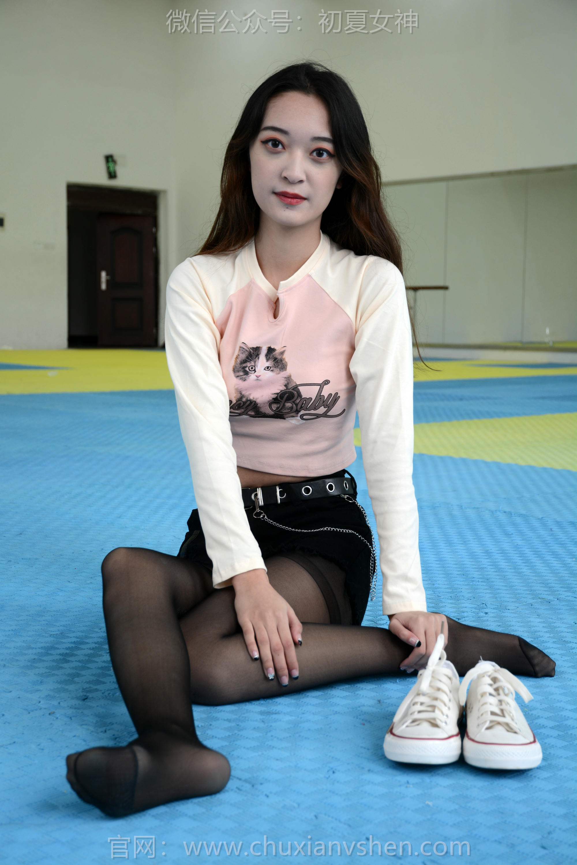 初夏女神 NO.140 依依 邻家女孩[130P+2V／3.14GB]_第2集