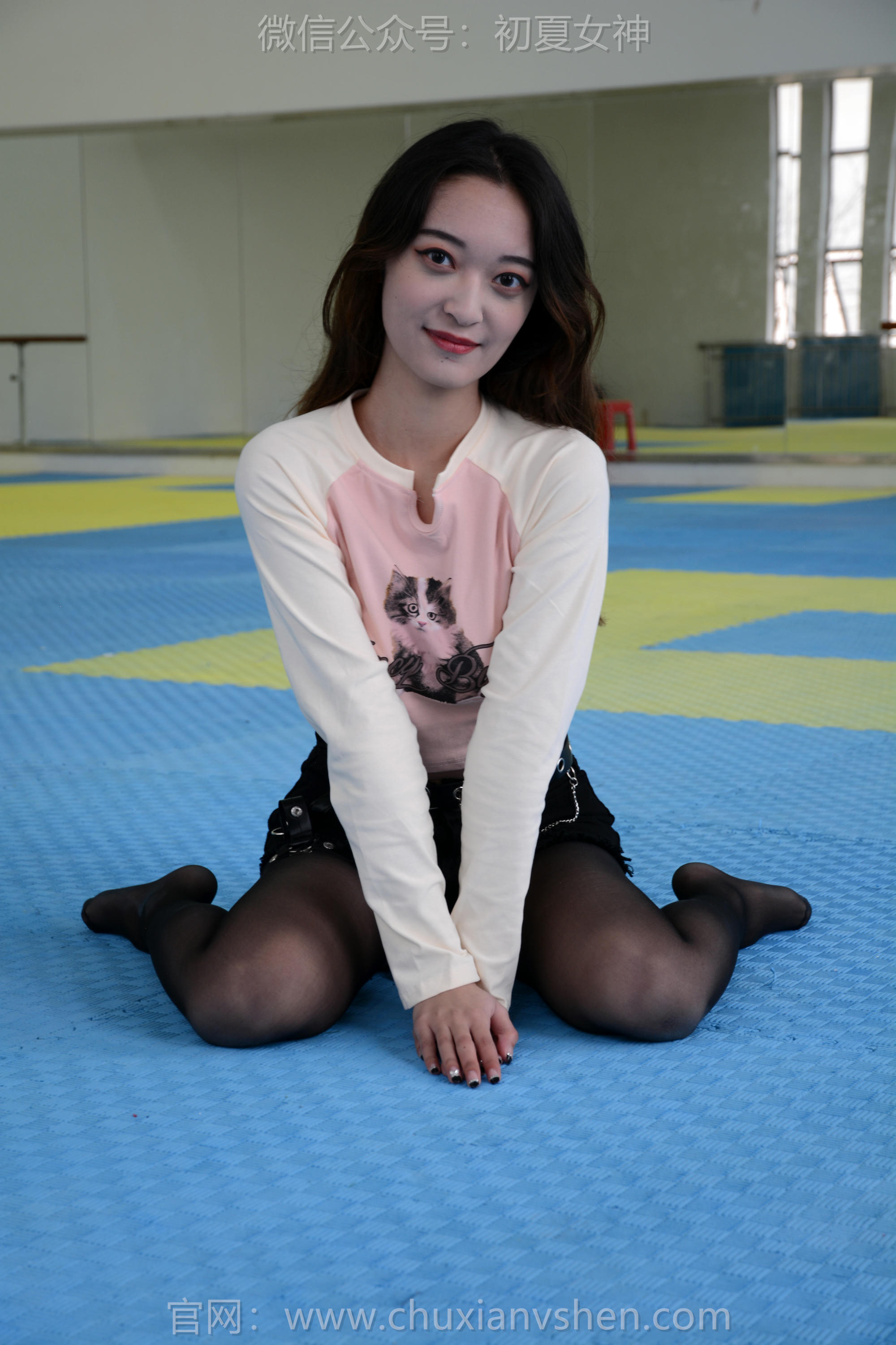 初夏女神 NO.140 依依 邻家女孩[130P+2V／3.14GB]_第2集