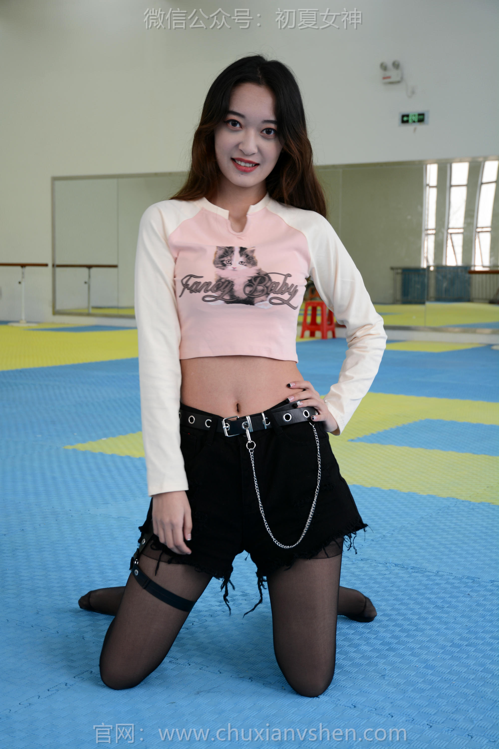 初夏女神 NO.140 依依 邻家女孩[130P+2V／3.14GB]_第3集