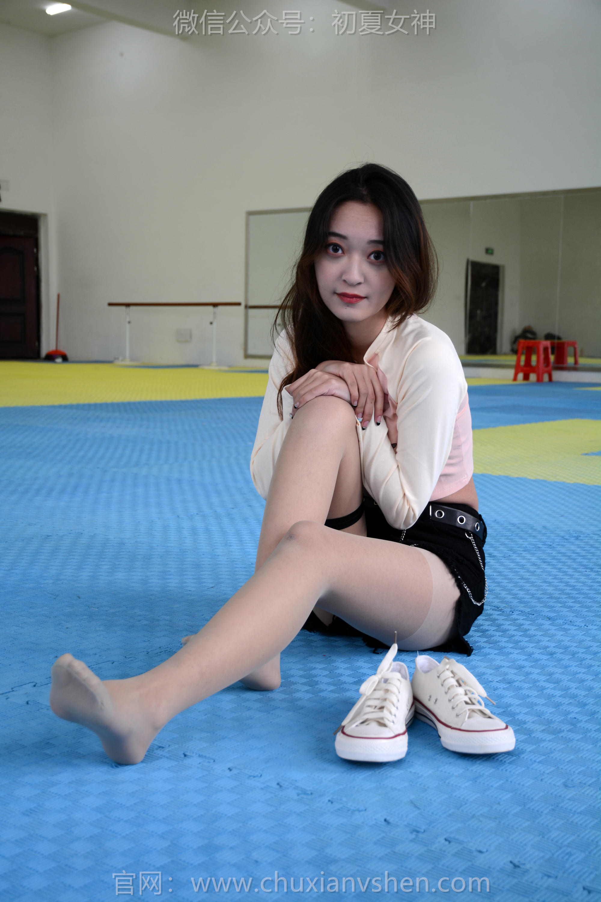 初夏女神 NO.140 依依 邻家女孩[130P+2V／3.14GB]_第4集