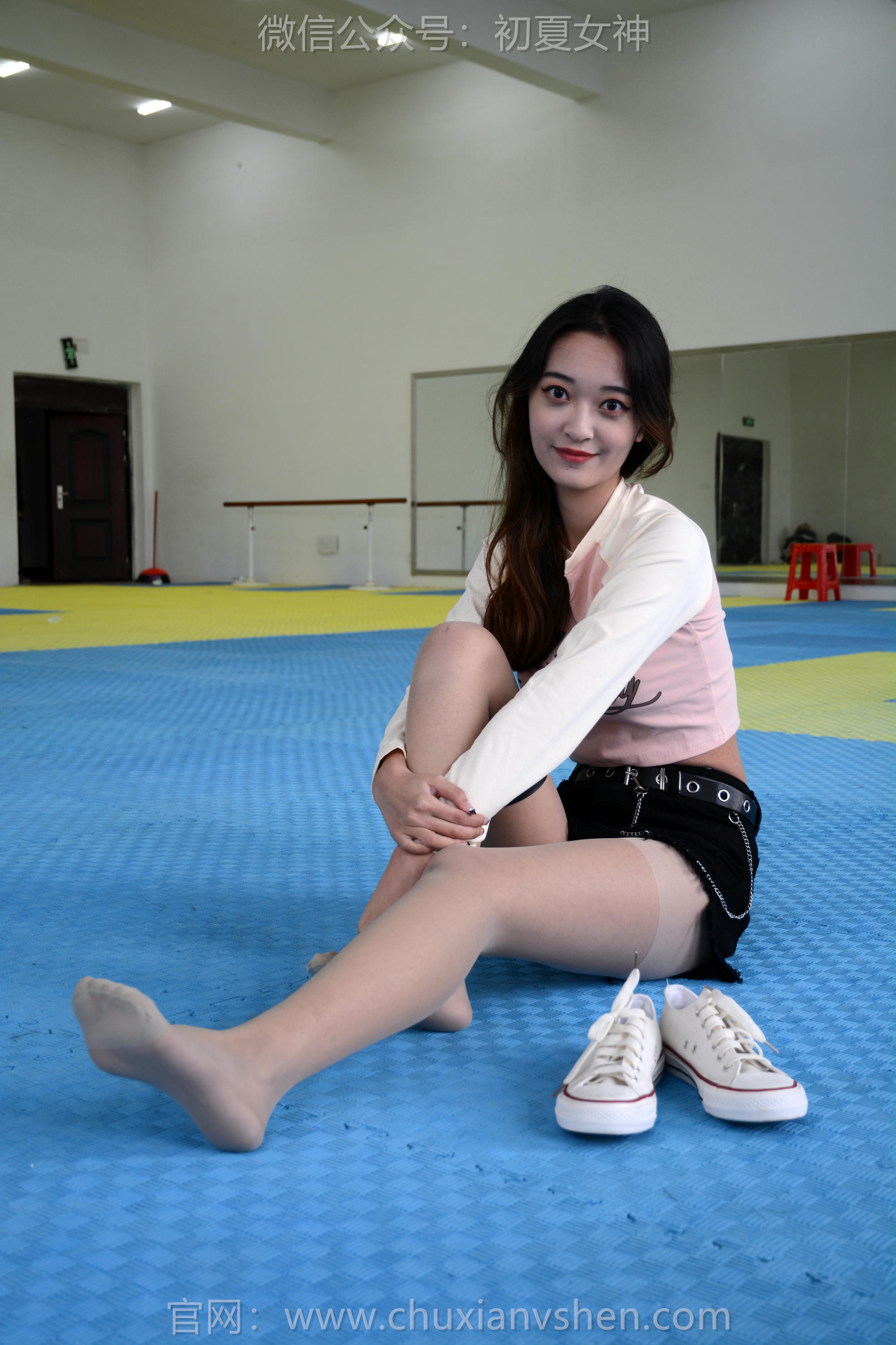 初夏女神 NO.140 依依 邻家女孩[130P+2V／3.14GB]_第4集