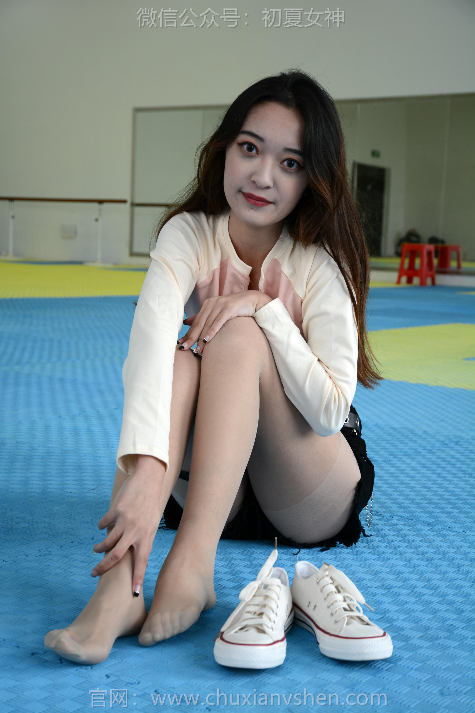 初夏女神 NO.140 依依 邻家女孩[130P+2V／3.14GB]_第4集