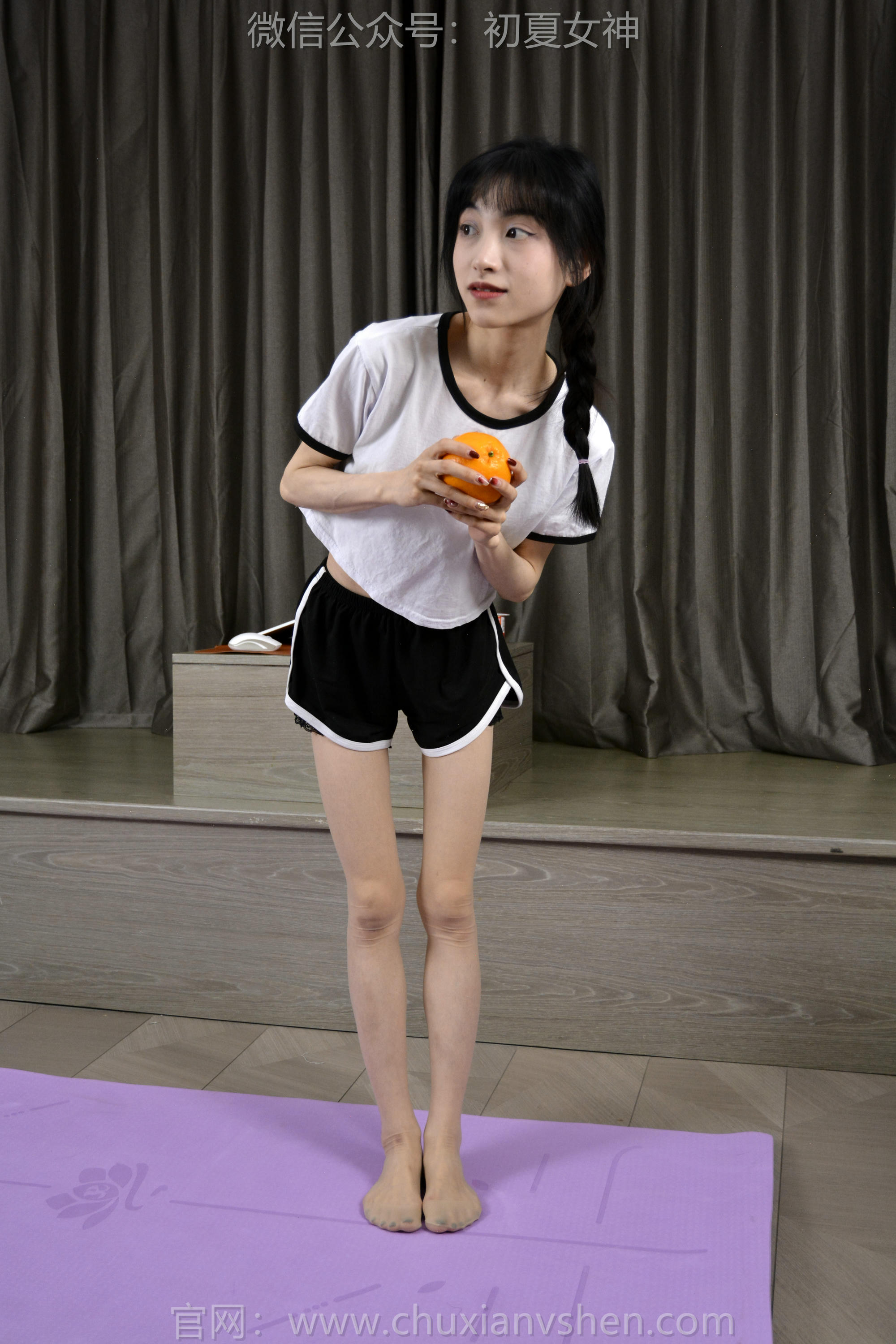 初夏女神 NO.141 柒柒 我的大嘴猴[110P+1V／3.93GB]_第5集