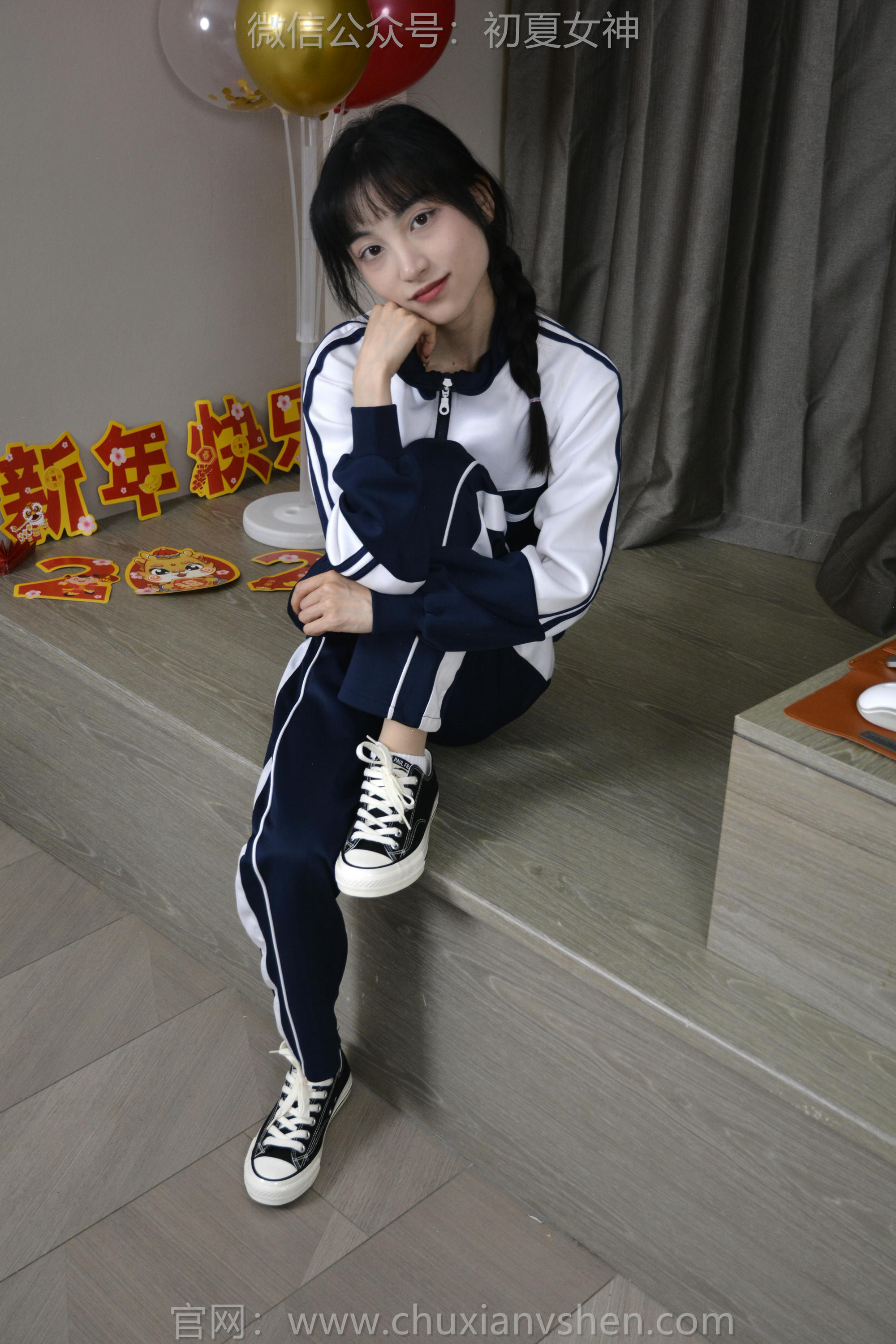 初夏女神 NO.141 柒柒 我的大嘴猴[110P+1V／3.93GB]_第2集