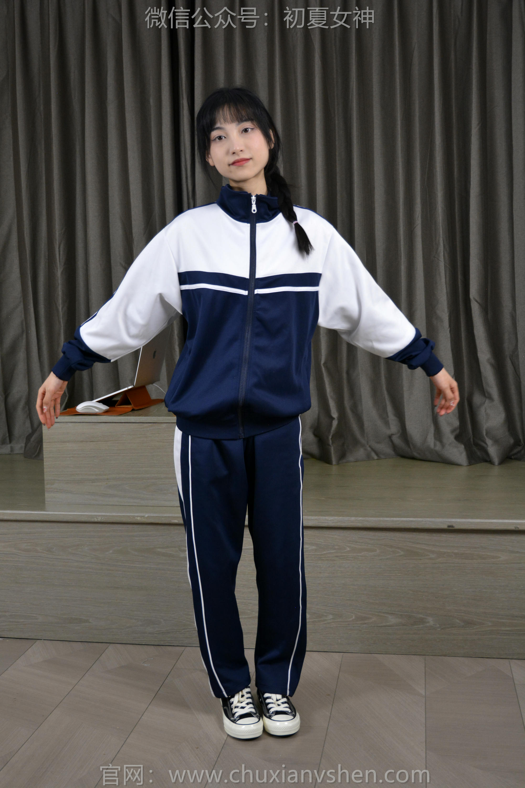 初夏女神 NO.141 柒柒 我的大嘴猴[110P+1V／3.93GB]_第3集