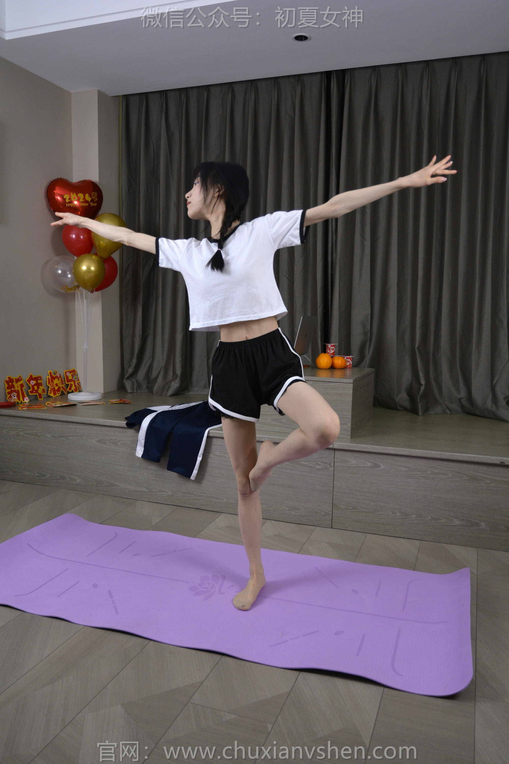 初夏女神 NO.141 柒柒 我的大嘴猴[110P+1V／3.93GB]_第3集