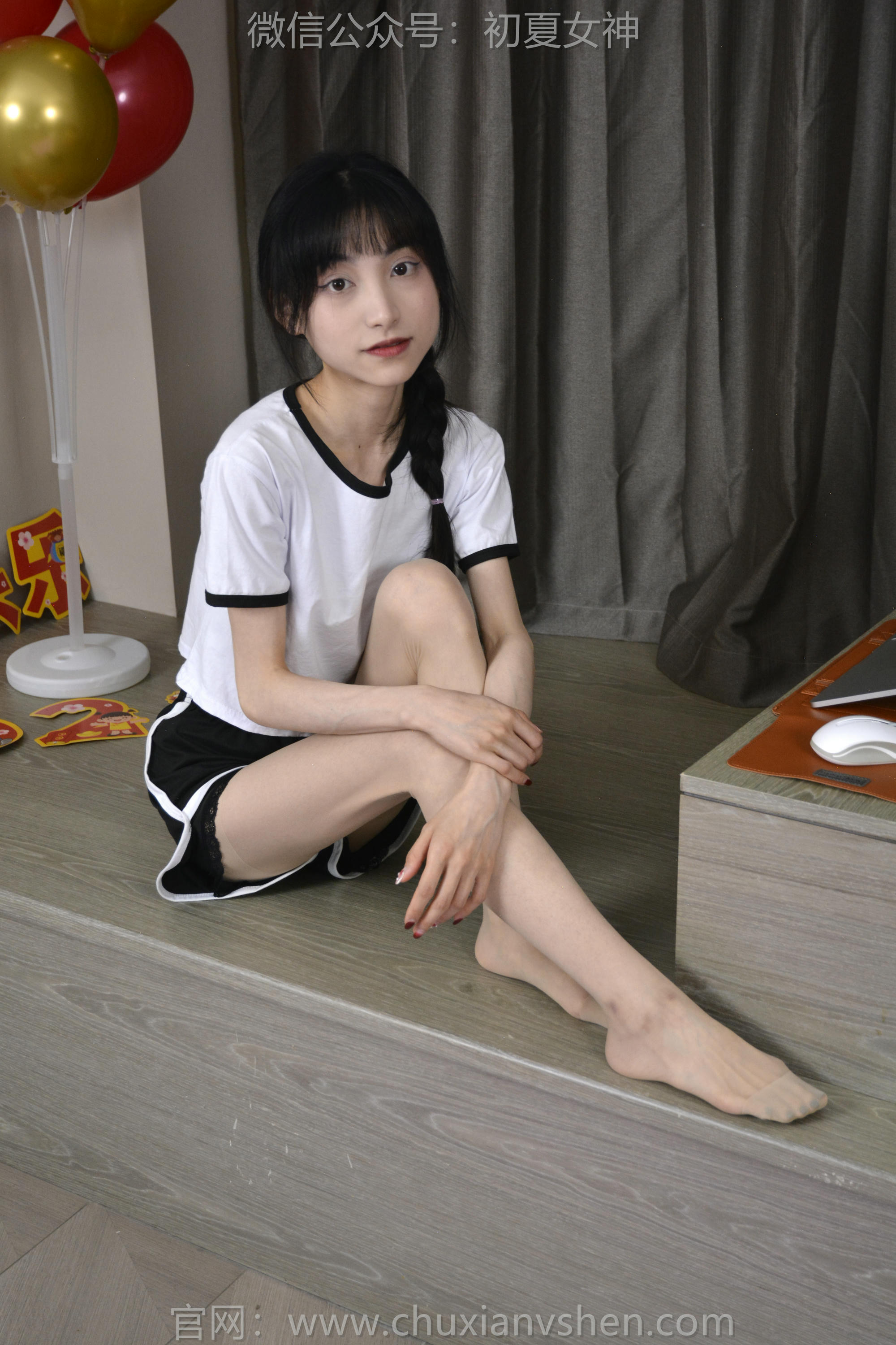 初夏女神 NO.141 柒柒 我的大嘴猴[110P+1V／3.93GB]_第4集