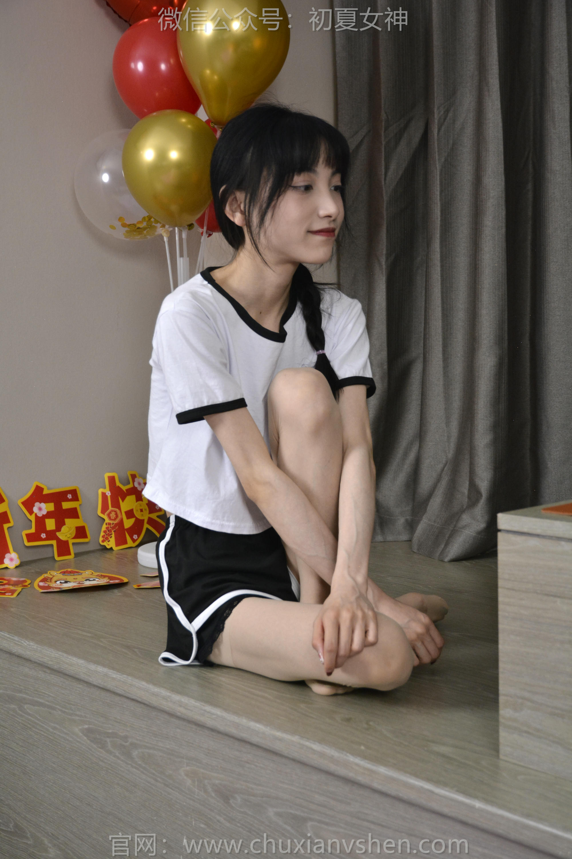 初夏女神 NO.141 柒柒 我的大嘴猴[110P+1V／3.93GB]_第4集