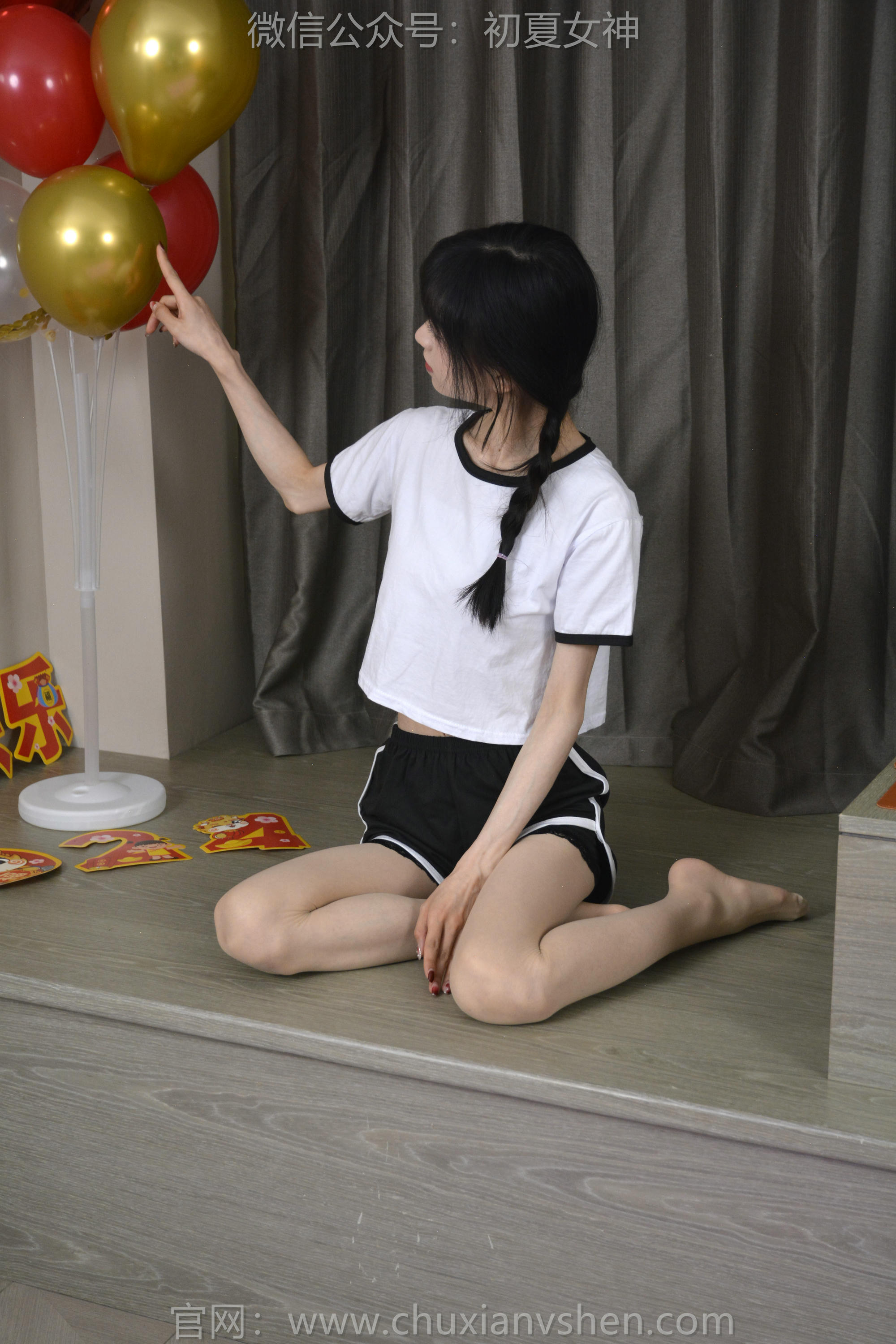 初夏女神 NO.141 柒柒 我的大嘴猴[110P+1V／3.93GB]_第4集