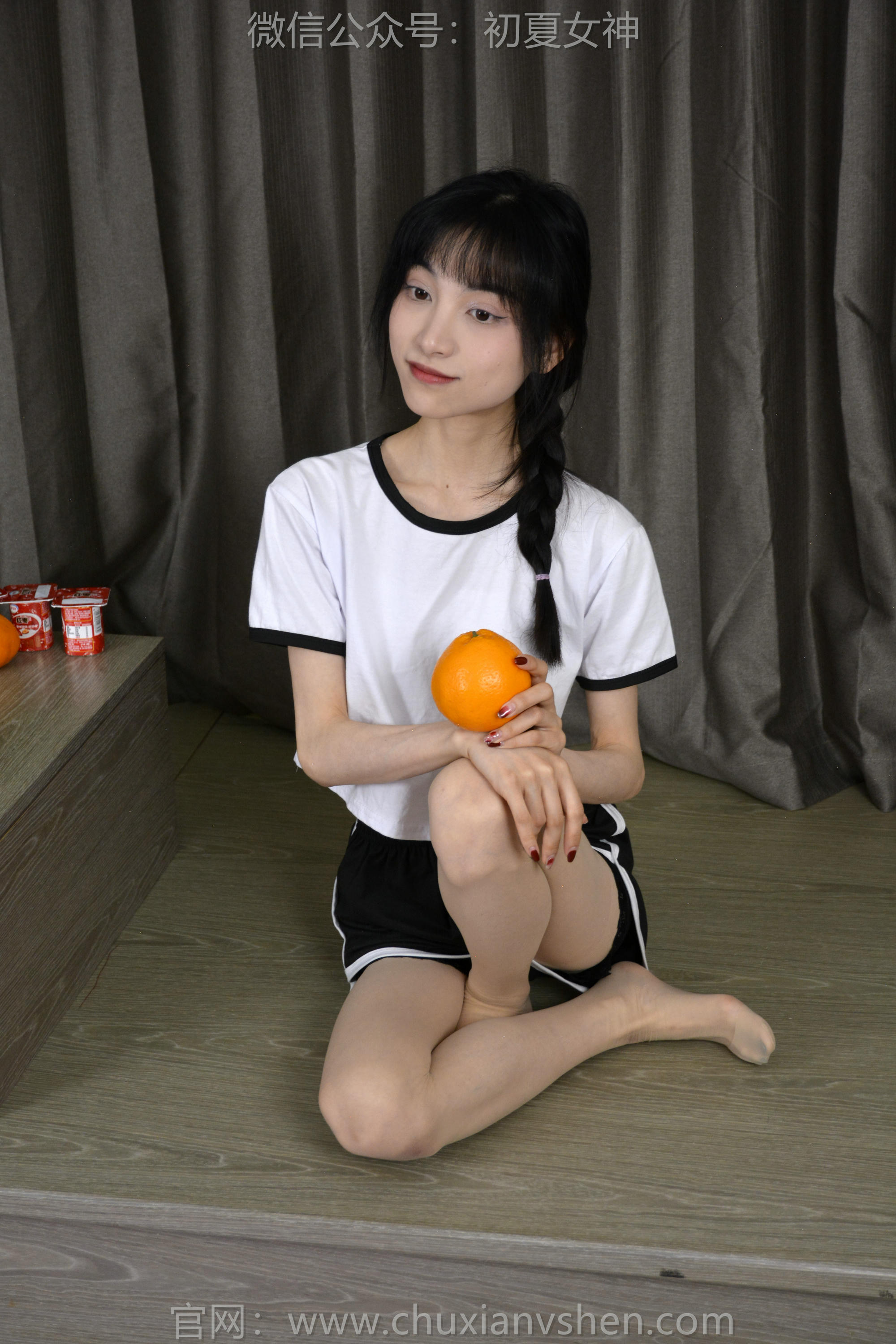 初夏女神 NO.141 柒柒 我的大嘴猴[110P+1V／3.93GB]_第5集