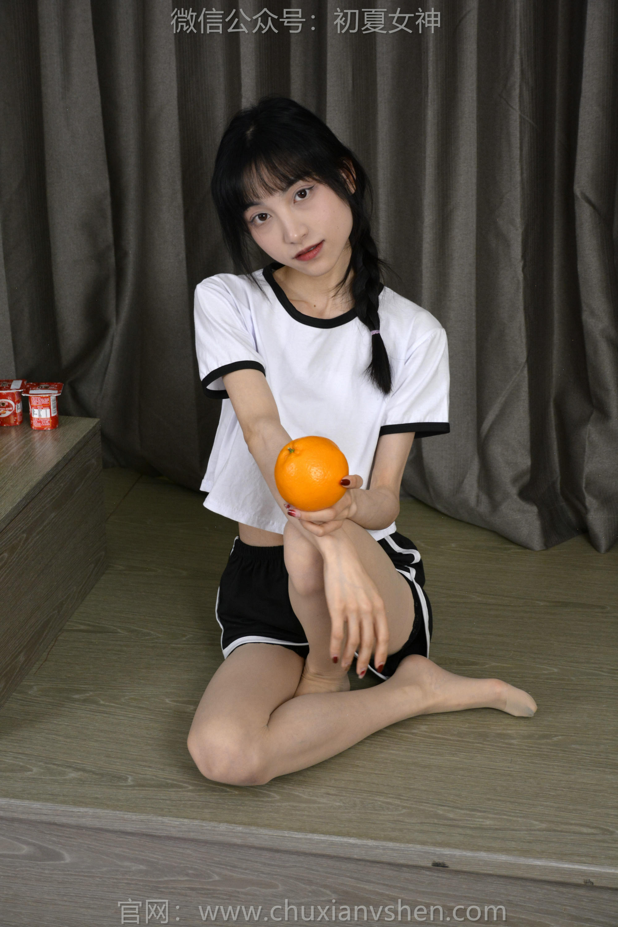 初夏女神 NO.141 柒柒 我的大嘴猴[110P+1V／3.93GB]_第5集