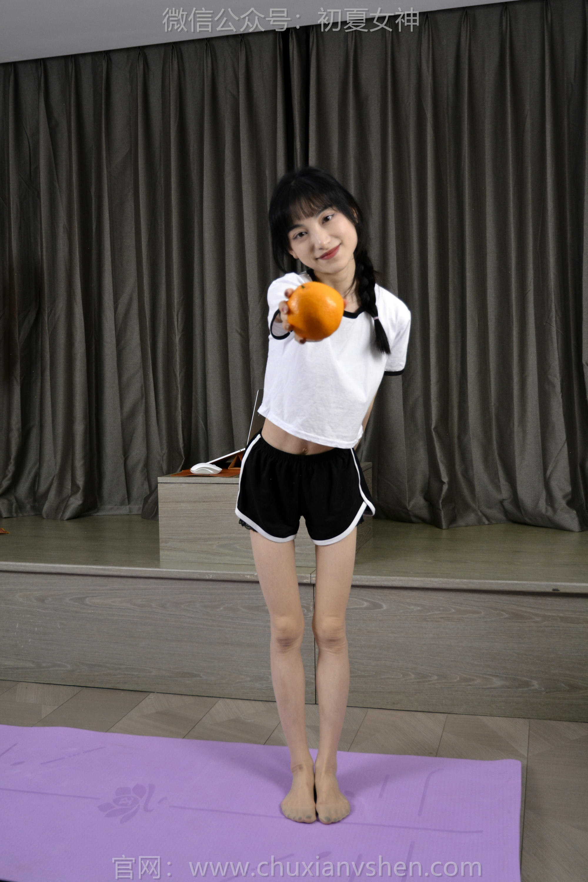 初夏女神 NO.141 柒柒 我的大嘴猴[110P+1V／3.93GB]_第5集