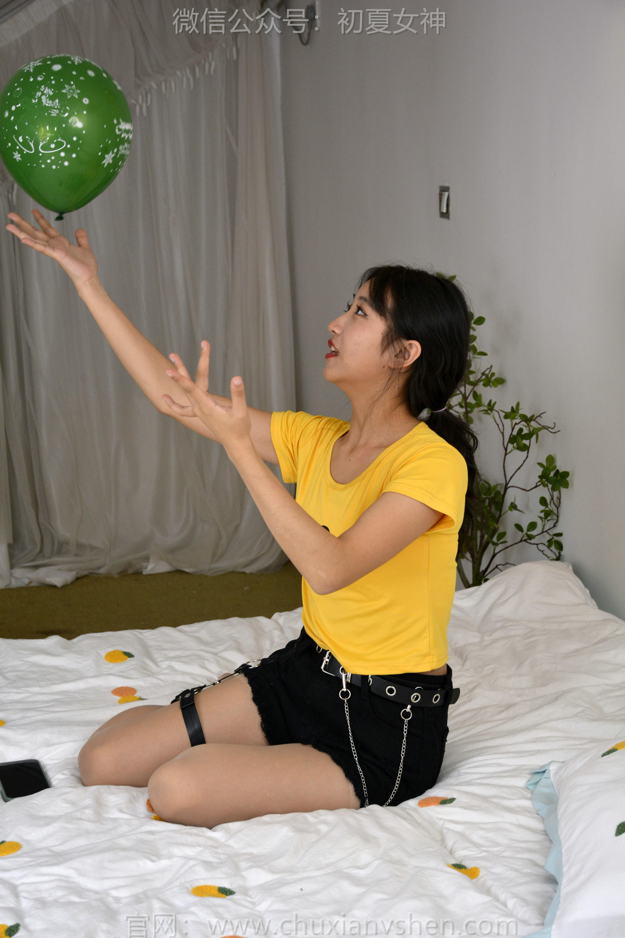 初夏女神 NO.143 点点 简约穿搭[140P+1V／9.62GB]_第6集