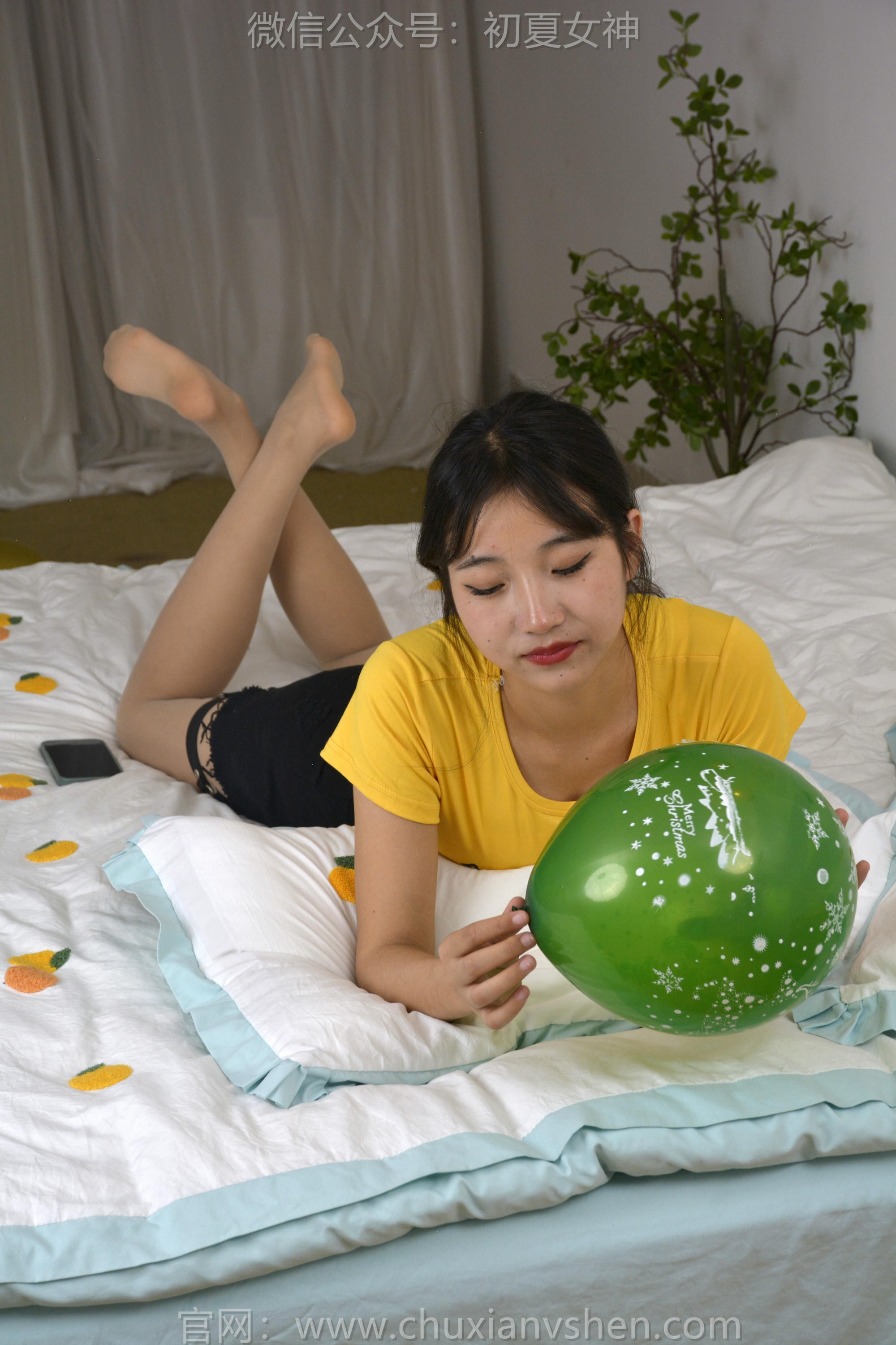 初夏女神 NO.143 点点 简约穿搭[140P+1V／9.62GB]_第6集