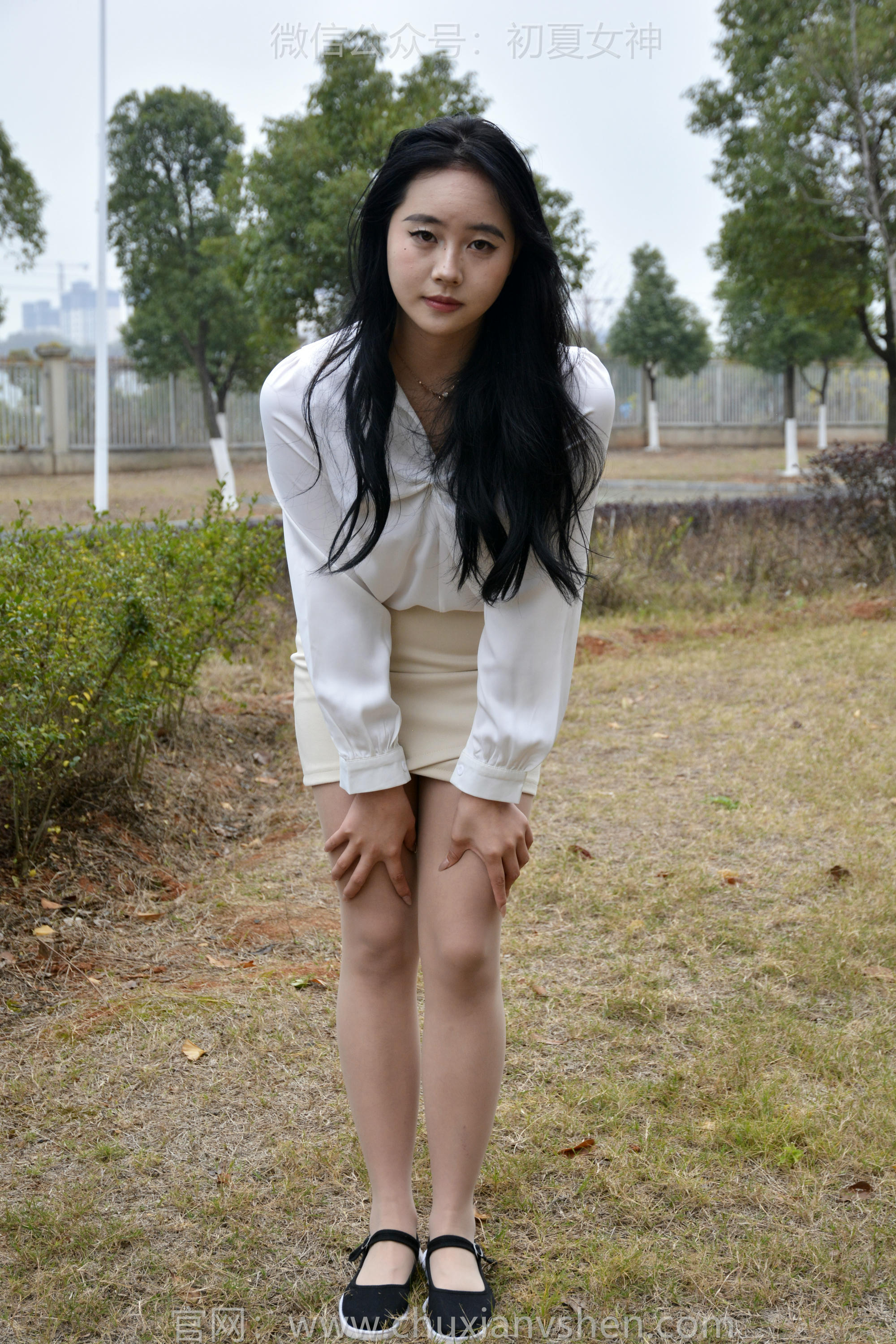 初夏女神 NO.144 小钰 炫丽布鞋[120P+1V／5.70GB]_第6集